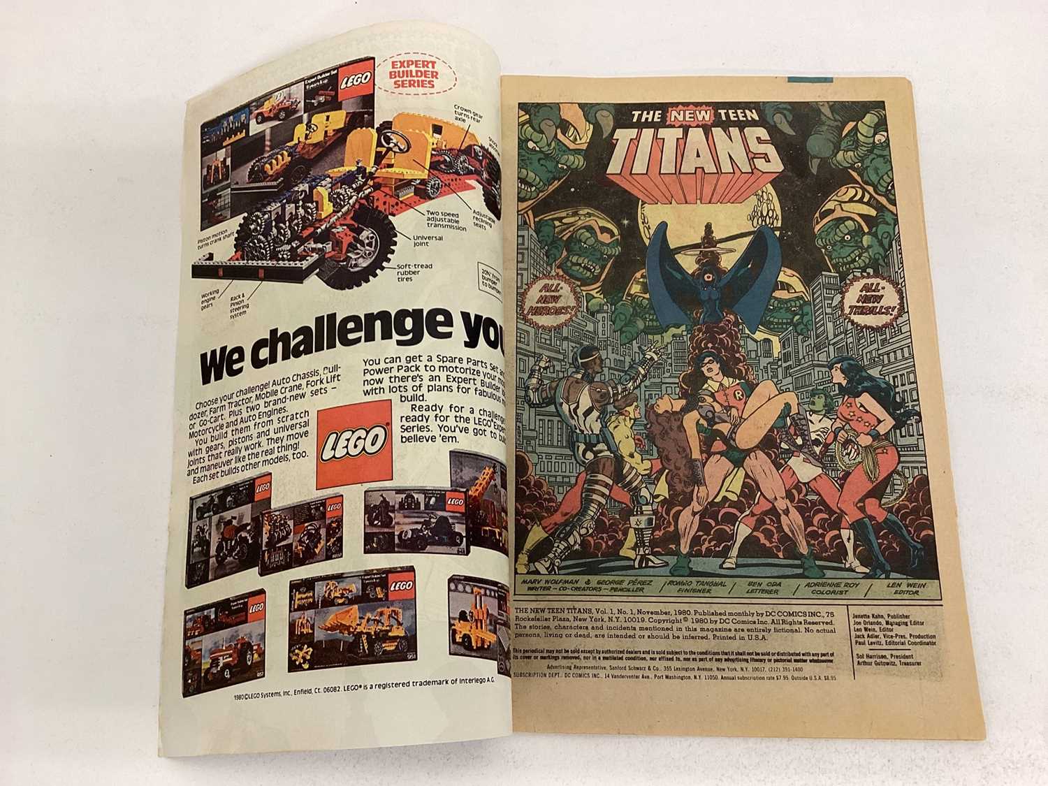 Large quantity of 1980's DC Comics, The New Teen Titans #1 #3-41 #45-47 together with Two annuals #1 - Image 7 of 12