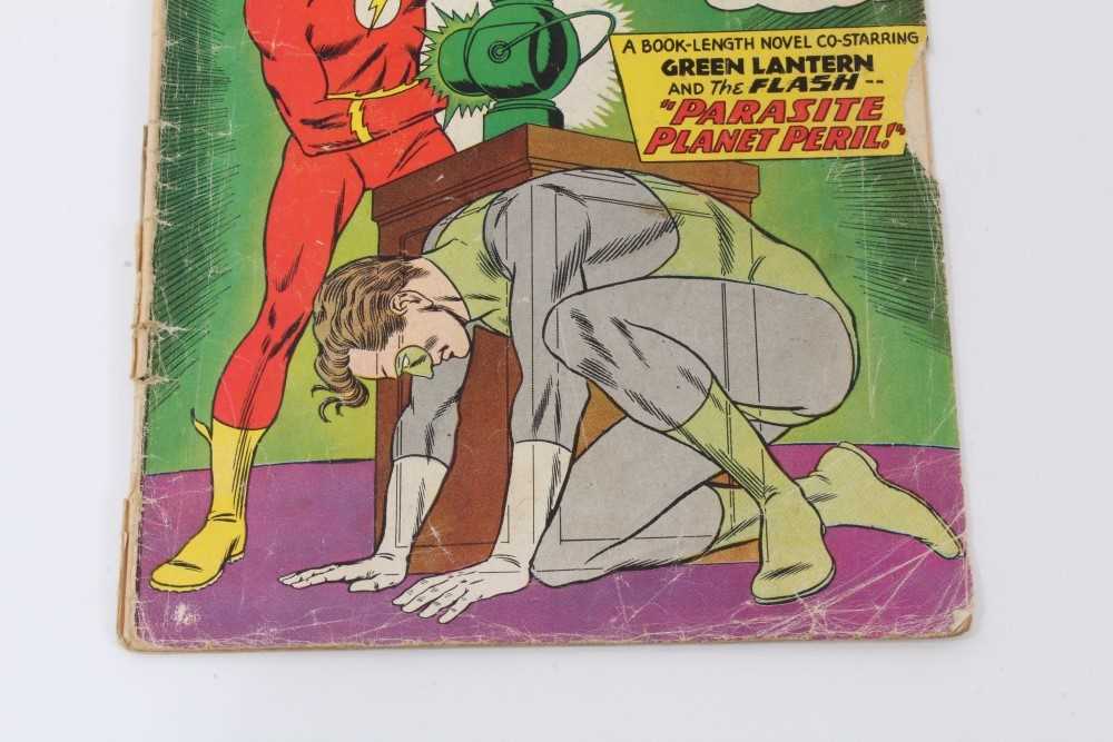 Twelve 1960's DC Comics, Green Lantern #4 (Poor Condition, No cover) #6 (1st appearance Tomar-re) #8 - Image 111 of 117