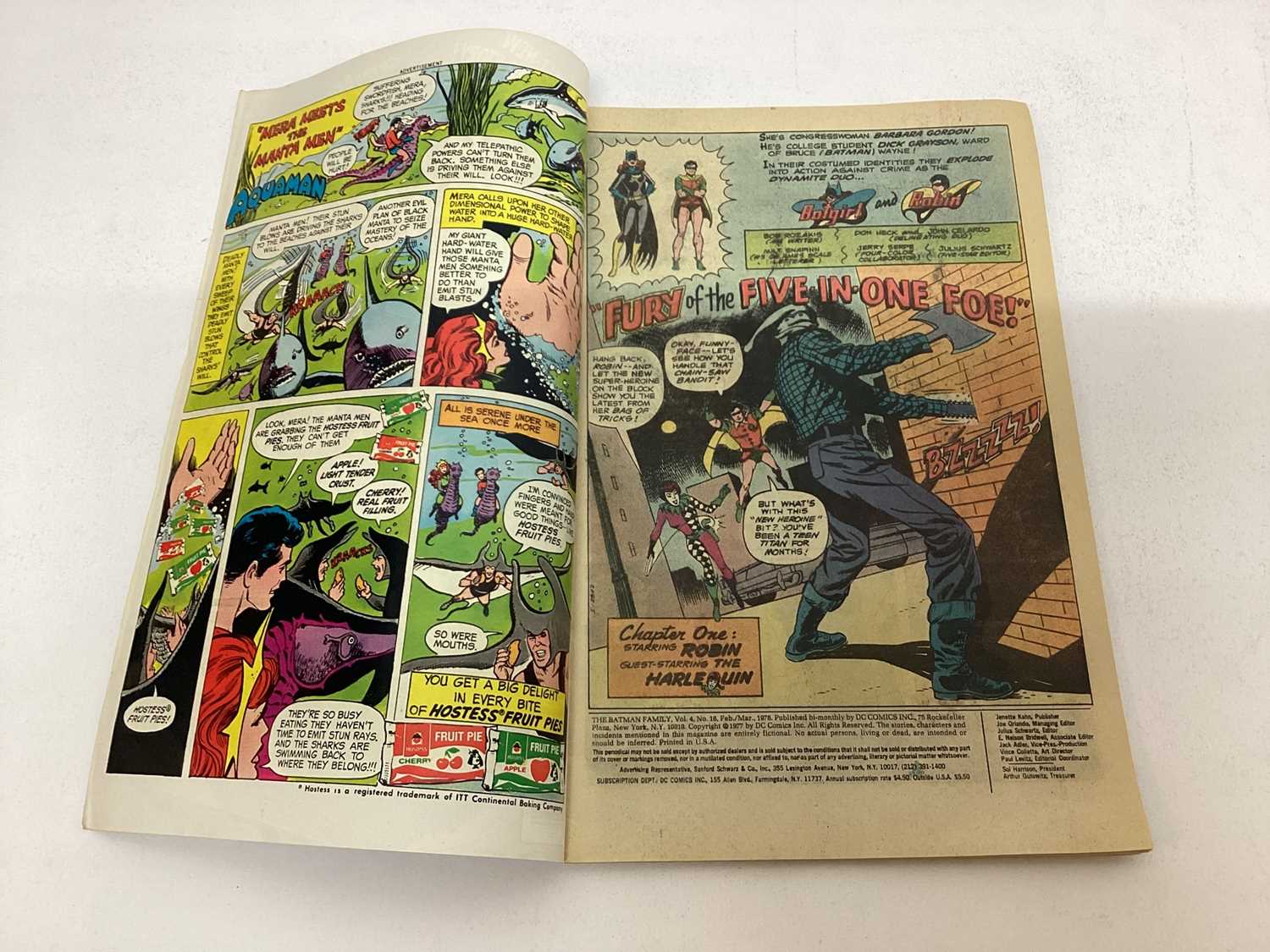 Selection of 1970's DC Comics , Batman Family, The Superman Family and Super Team-Family. (29 comics - Image 13 of 17