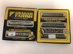 Graham Farish N gauge BR white 2 Car 5 Pole Diesel Motor Unit Class101 No.8137 & BR Blue/Grey 2 Car