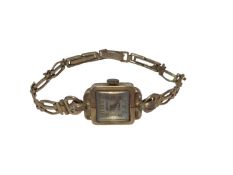 Vintage Accurist 9ct gold cased wristwatch on 9ct gold bracelet