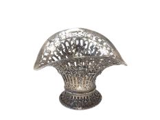 Late 19th/early 20th century Hanau silver basket, imported by Berthold Muller, with pierced and flor
