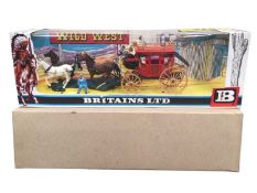 Britains Wild West pionerr Covered Wagon No.7616 & Concord Stage Coach No.7615, both boxed (2)