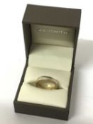 9ct white and yellow gold wedding ring