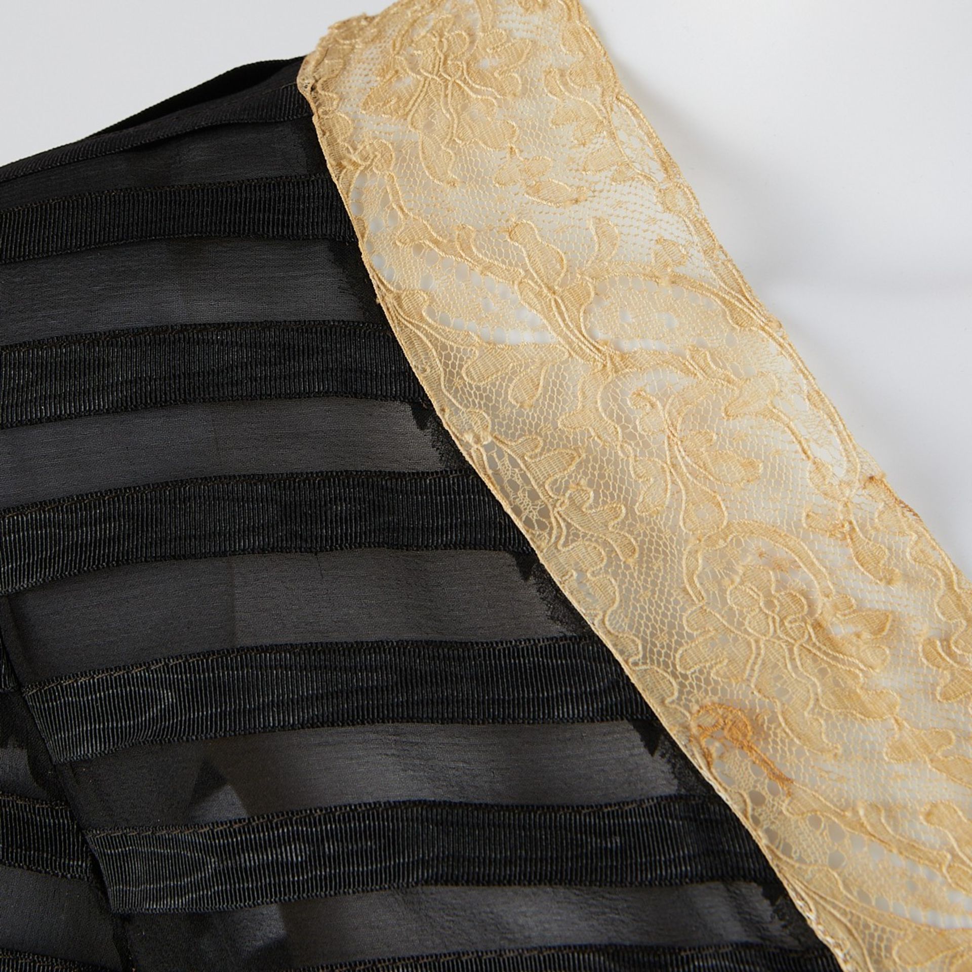 2 Black Flapper Dresses & Slip - Bild 21 aus 29