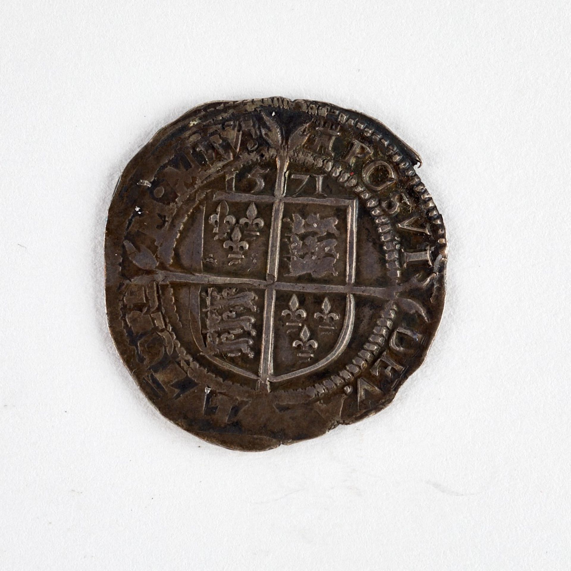 1571 Elizabeth I 3rd Issue Sixpence Crown MM - Image 3 of 3
