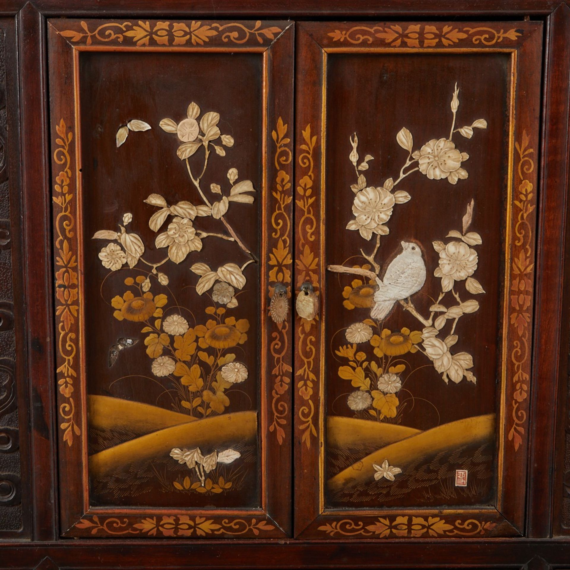 Japanese Lacquer Cabinet w/ Inlaid Decoration - Image 7 of 11