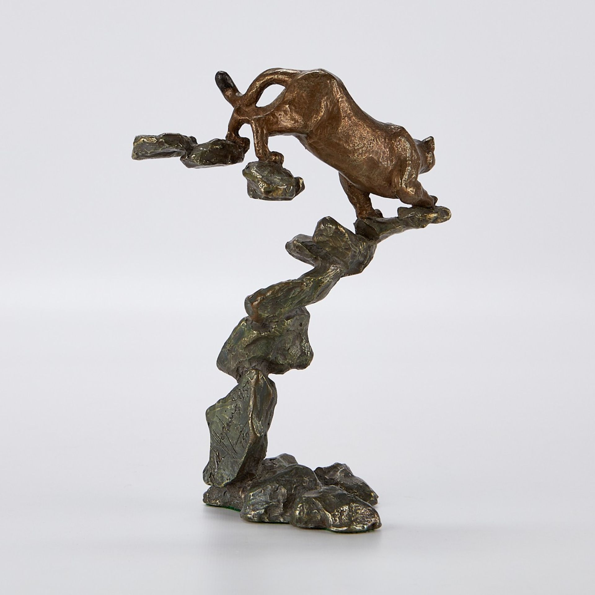 Mark Hopkins Cougar Bronze Sculpture w/ Box - Image 4 of 9