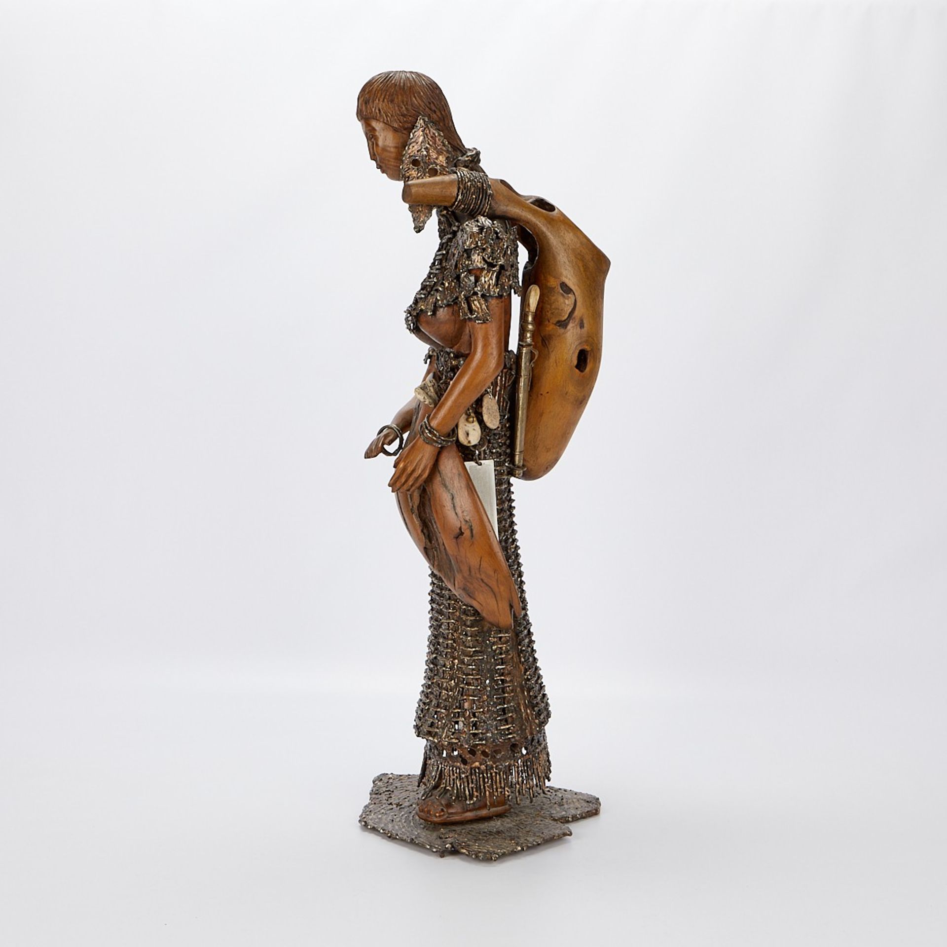 Rey Paz Contreras "Mandaya Woman" Sculpture - Image 4 of 13