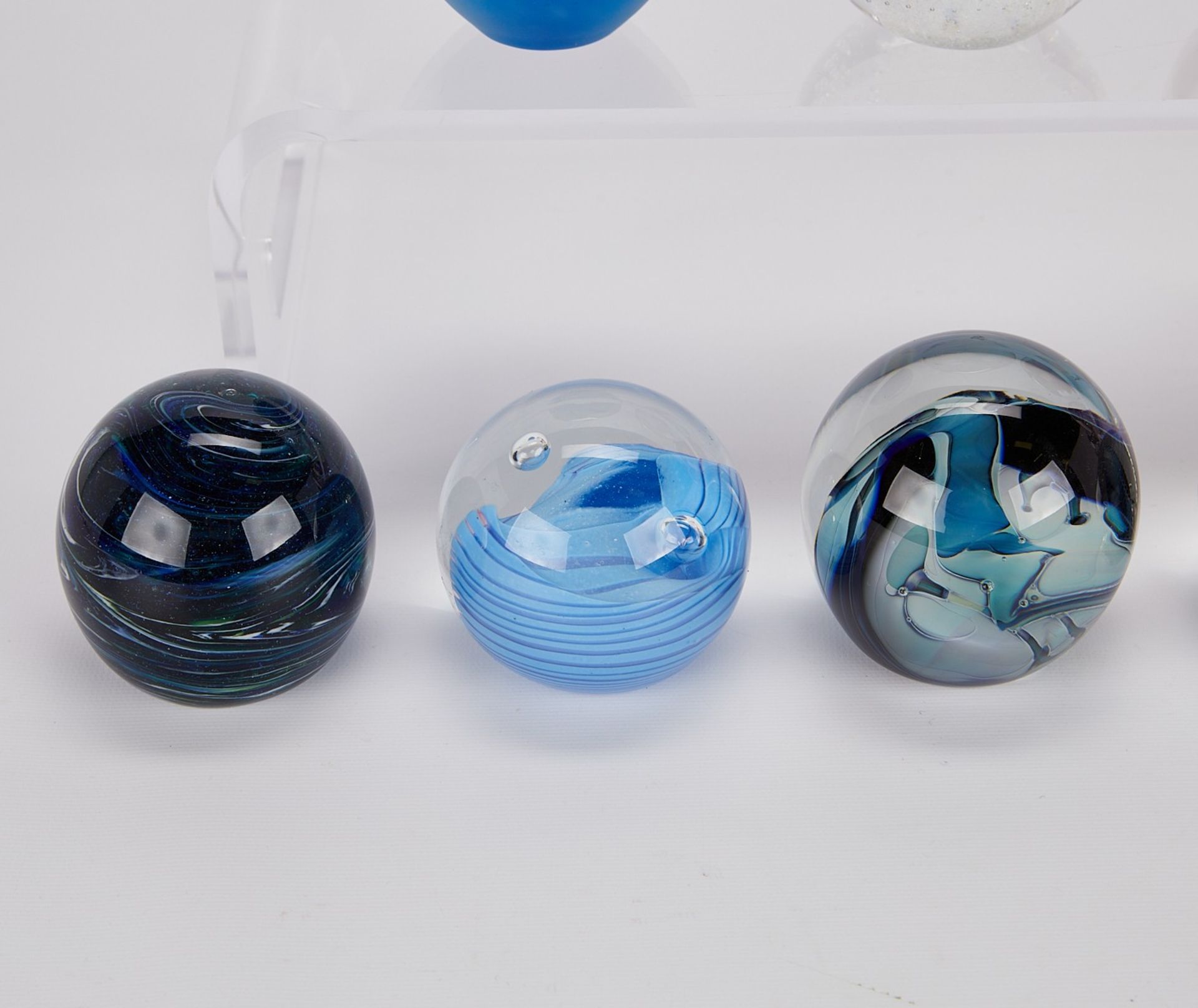 Group 15 Glass Paperweights - Image 2 of 12