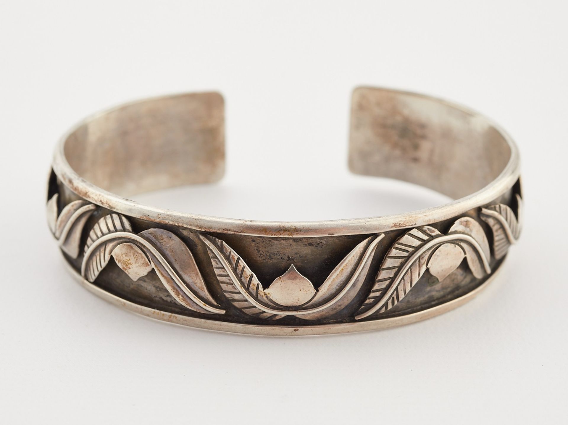 4 Silver Southwest Bracelets - 3 Sterling - Image 5 of 10