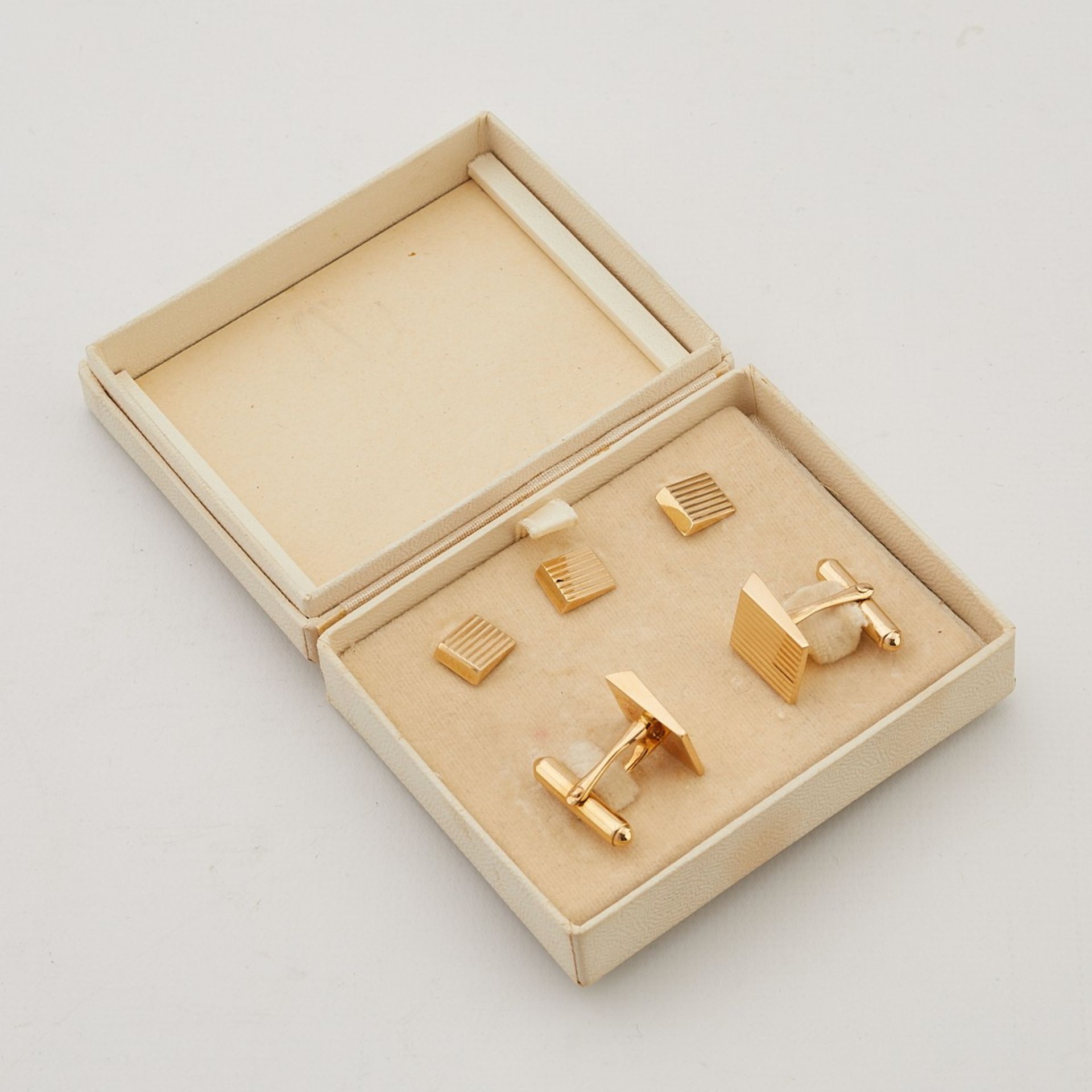 5 14K Yellow Gold Grooved Modernist Cufflinks - Image 8 of 8