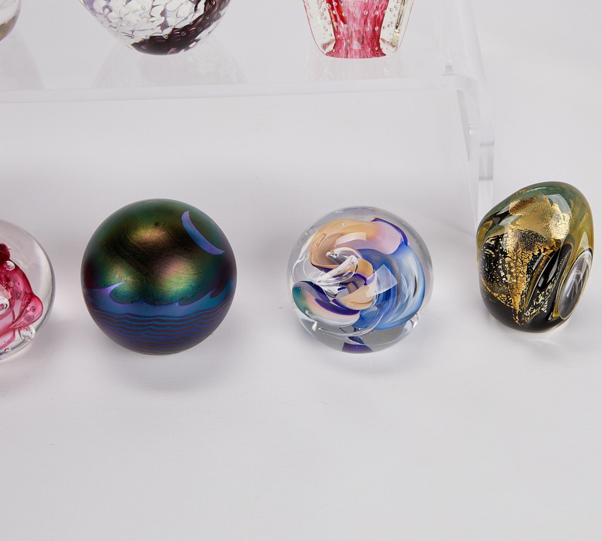 Group 15 Glass Paperweights - Image 5 of 12