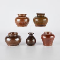 5 18th c. Chinese Teadust Vessels