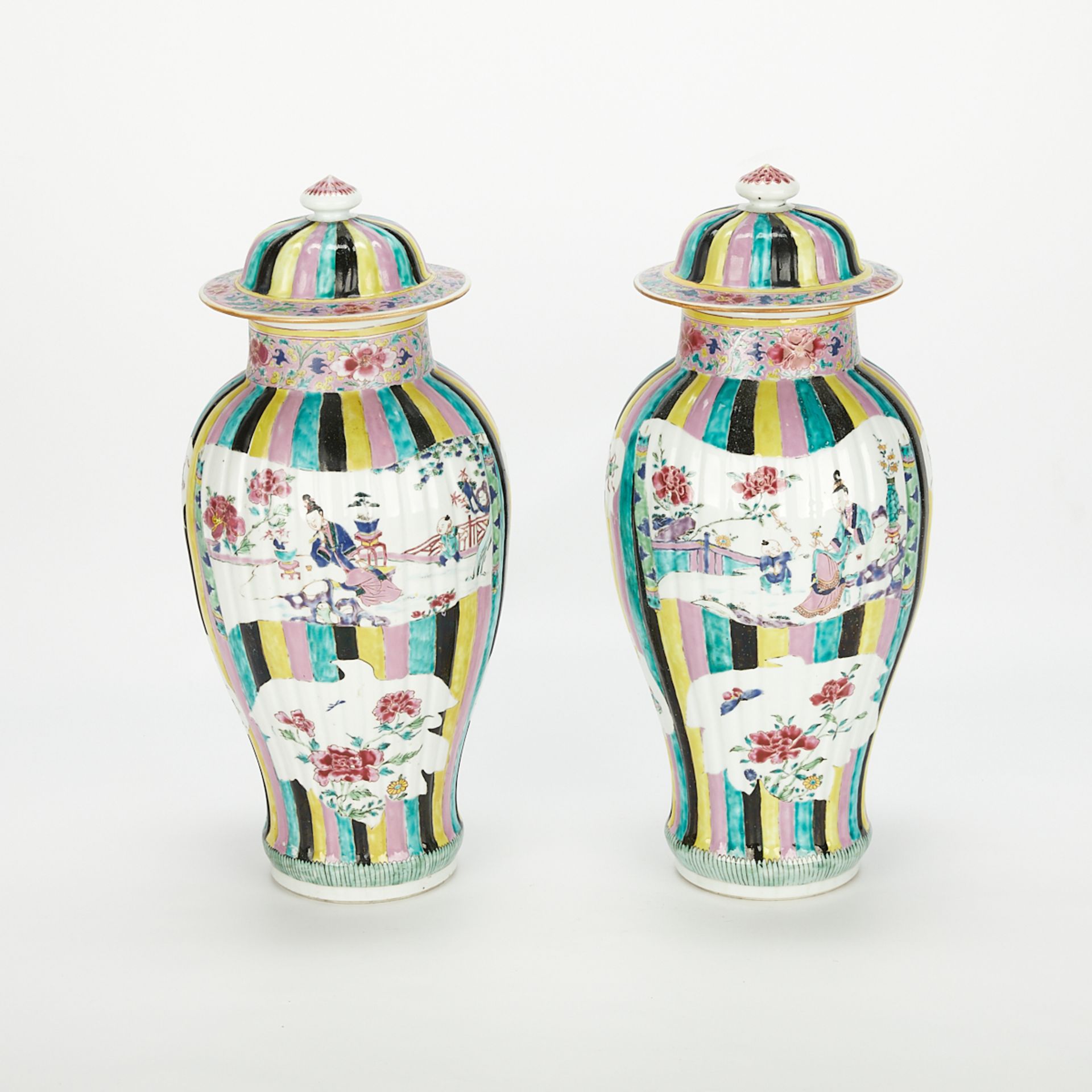 Pair 18th c. Chinese Export Porcelain Vases - Image 7 of 20