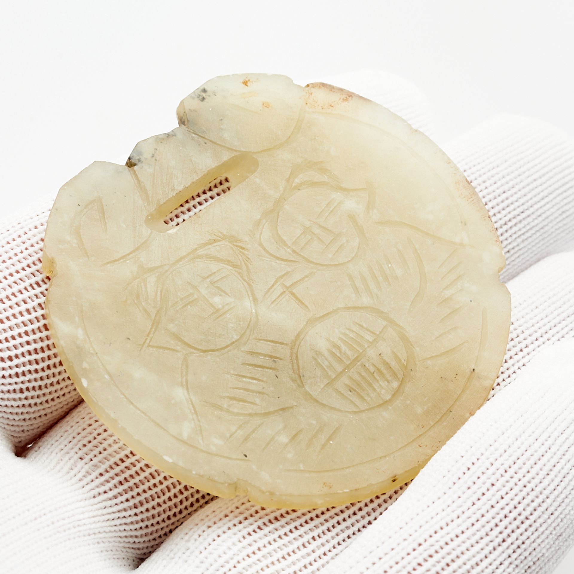 Group of 5 Chinese Carved Hardstone Items - Image 6 of 8