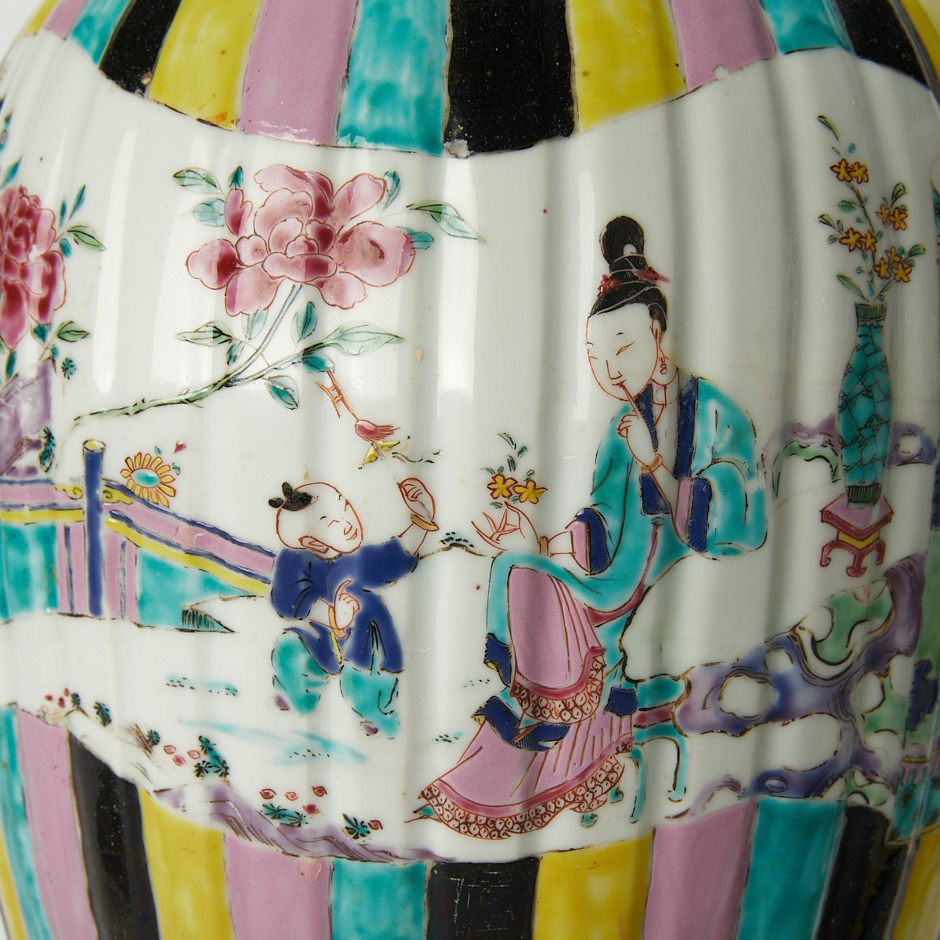 Pair 18th c. Chinese Export Porcelain Vases - Image 19 of 20
