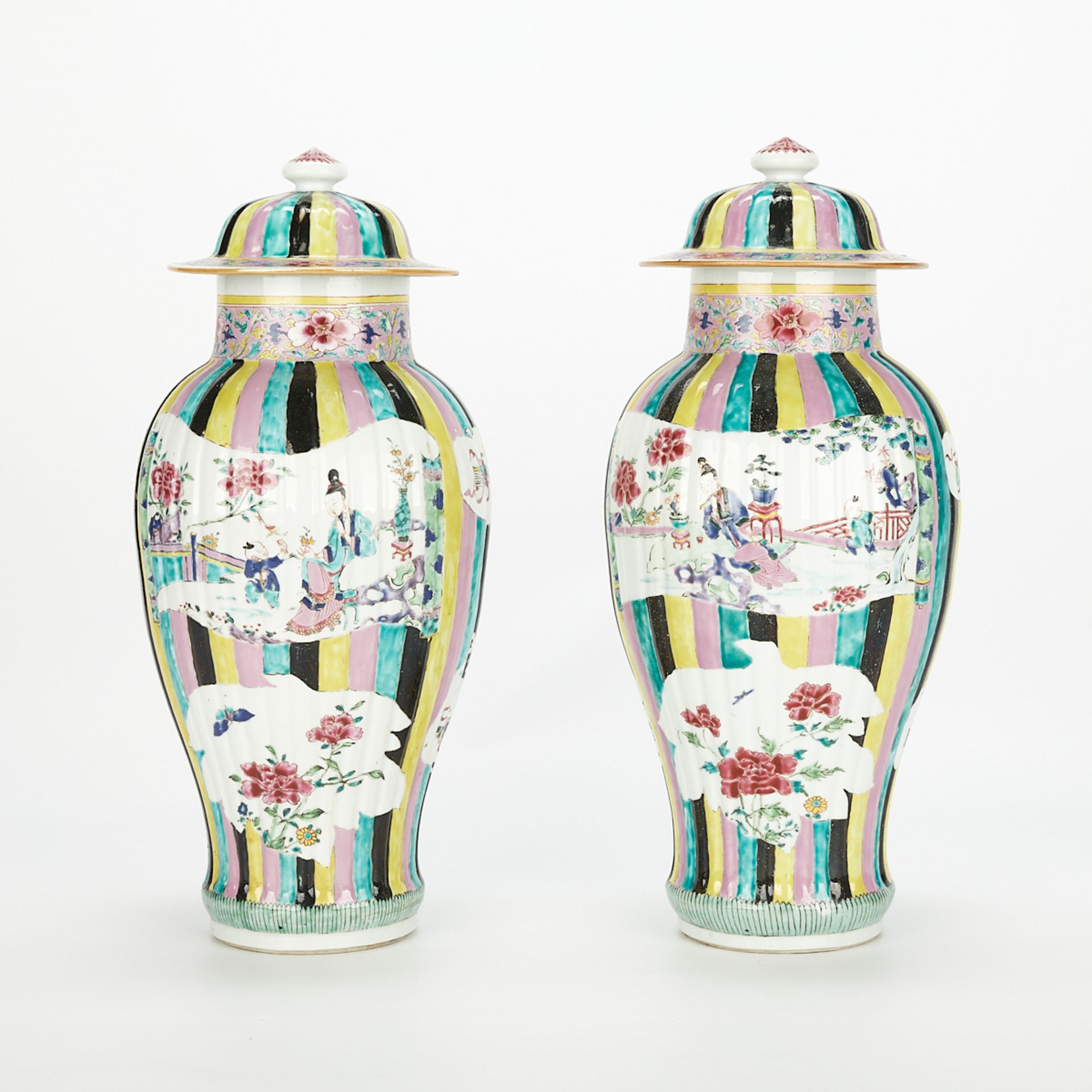 Pair 18th c. Chinese Export Porcelain Vases - Image 5 of 20