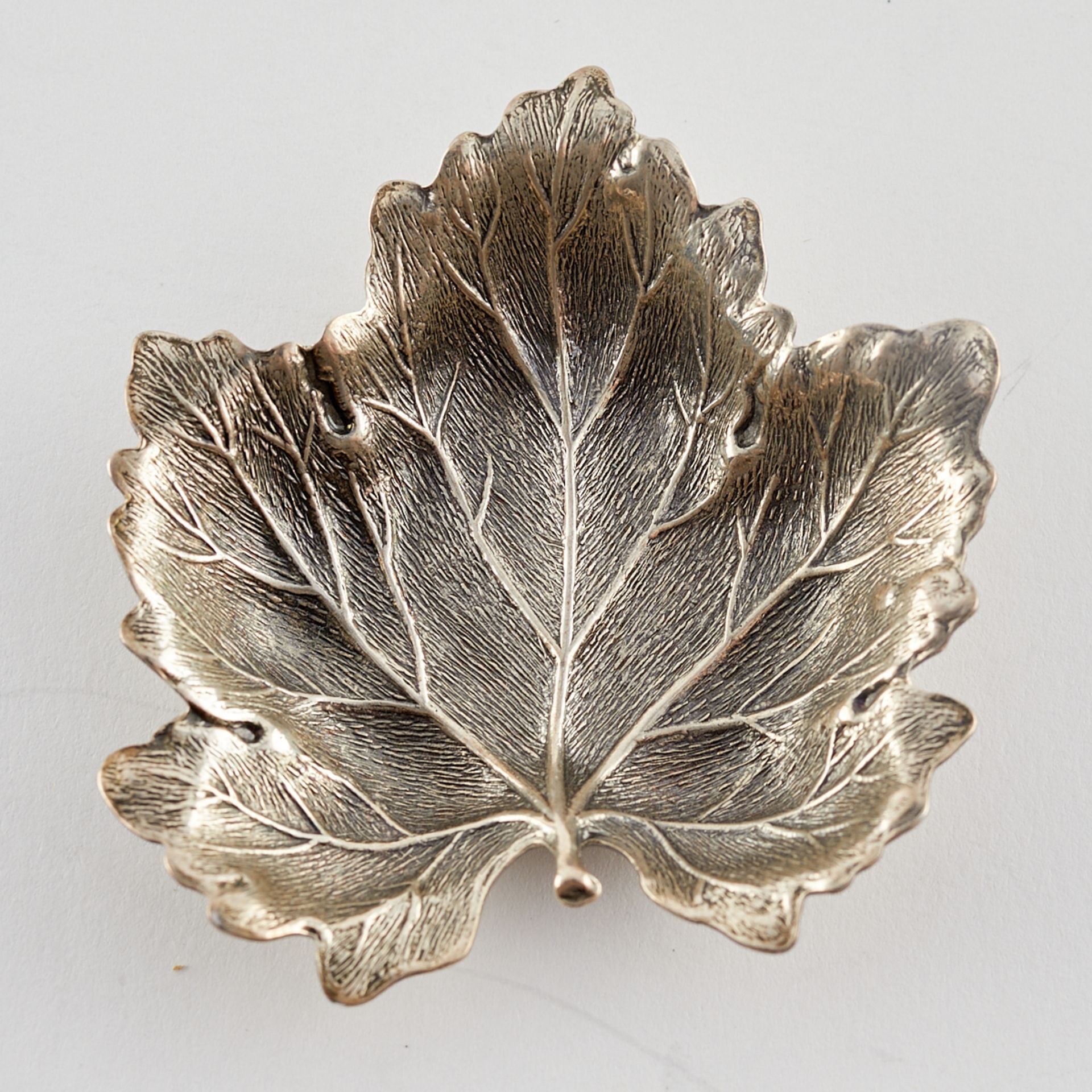 3 Mini Buccellati Sterling Silver Leaf Dishes - Bild 4 aus 4