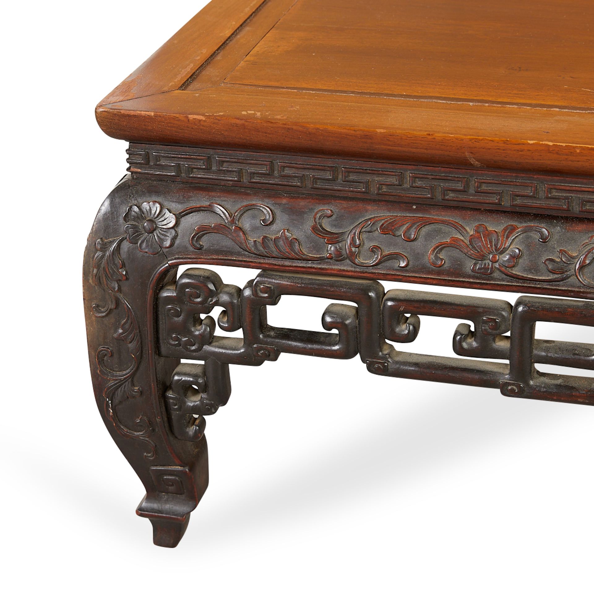 19th c. Chinese Carved Low Table - Bild 2 aus 9