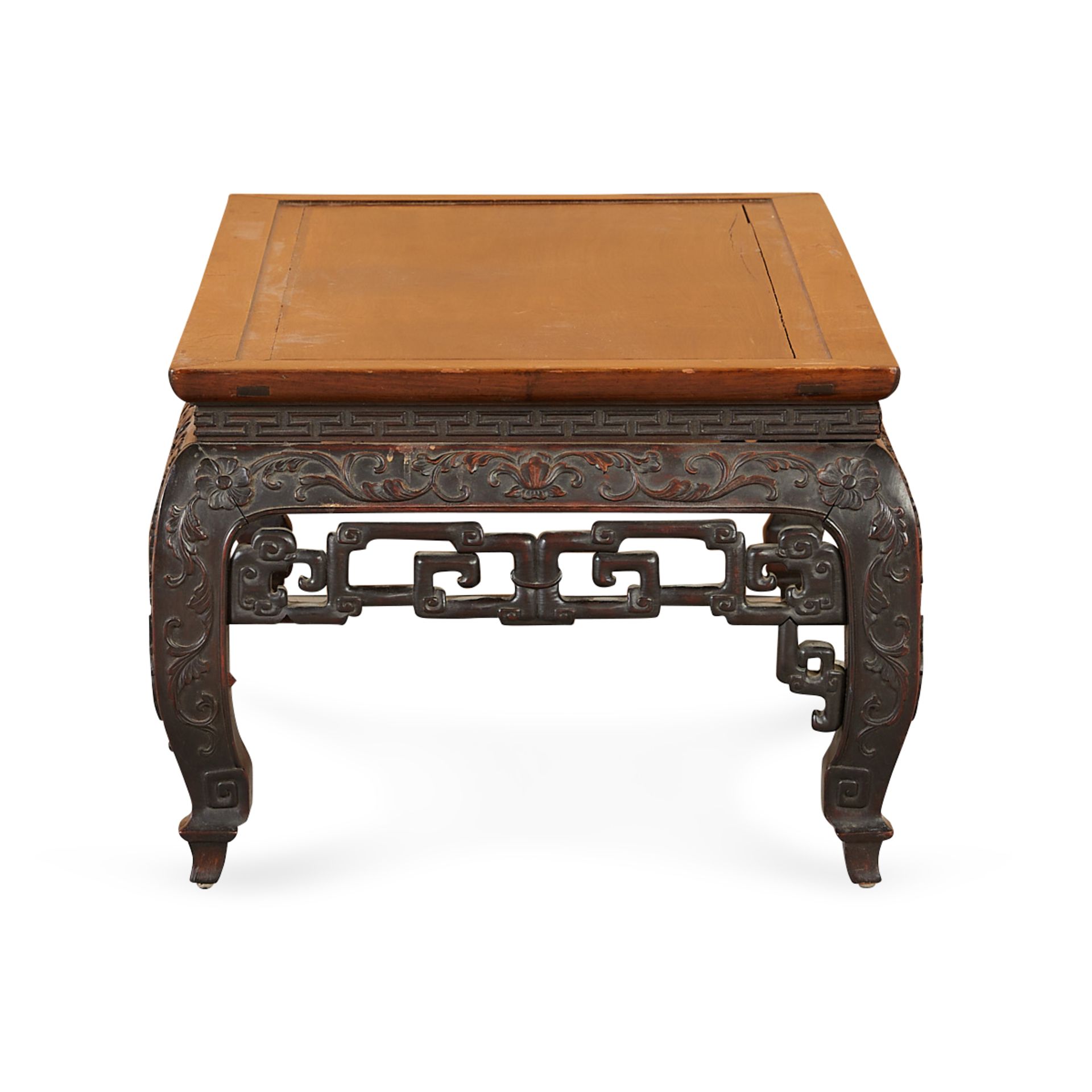 19th c. Chinese Carved Low Table - Bild 6 aus 9