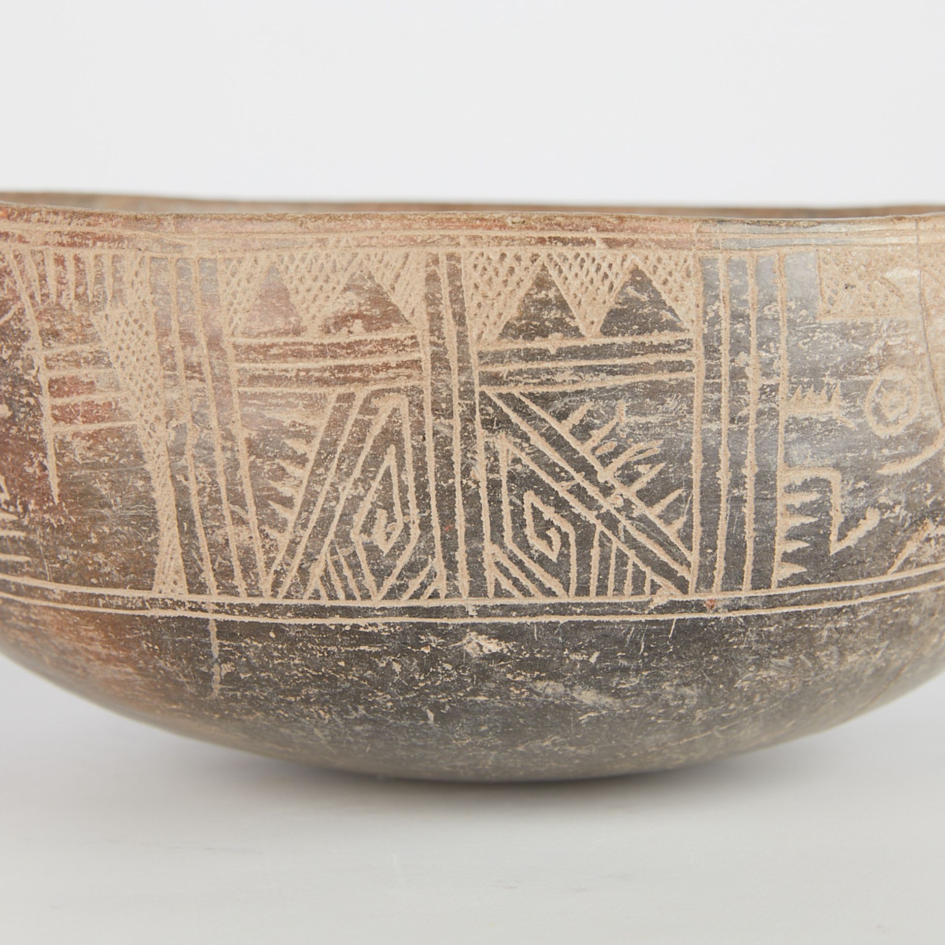 Pre-Columbian Style Black Slip Ceramic Bowl - Bild 2 aus 10