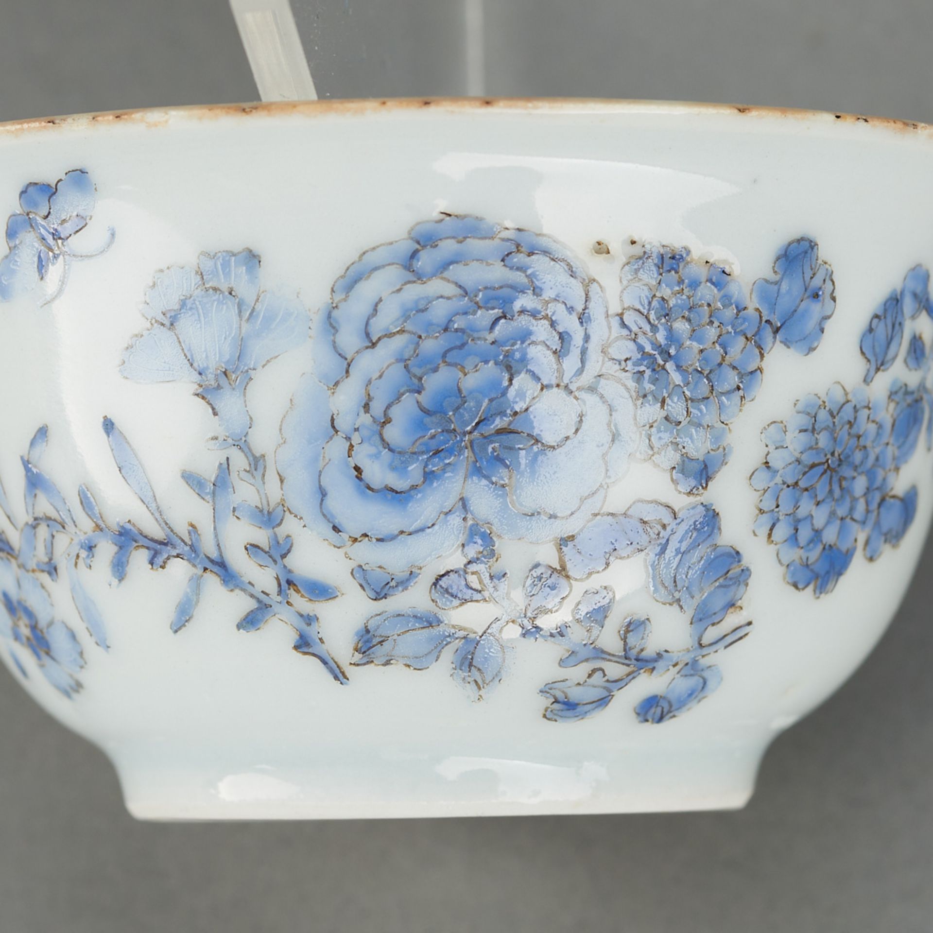 18th c. Chinese Porcelain Tea Bowl - Image 3 of 8