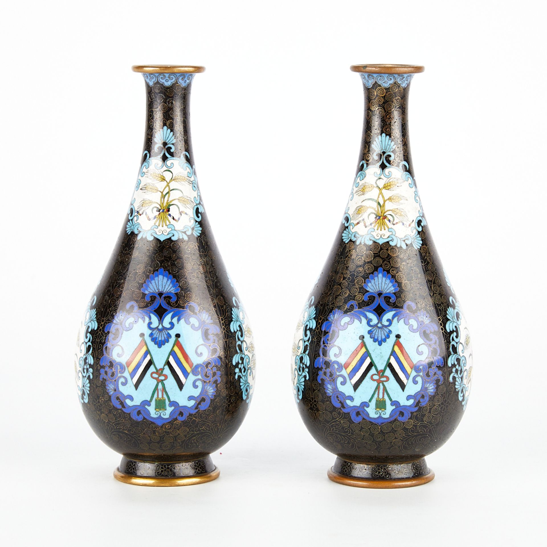 Pair of Chinese Republic Cloisonne Vases - Bild 4 aus 12