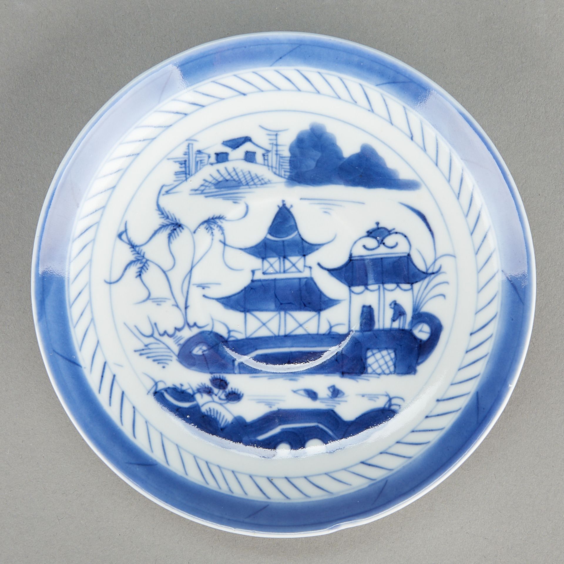 14 Pcs 19th c. Chinese Canton Porcelain - Image 17 of 25