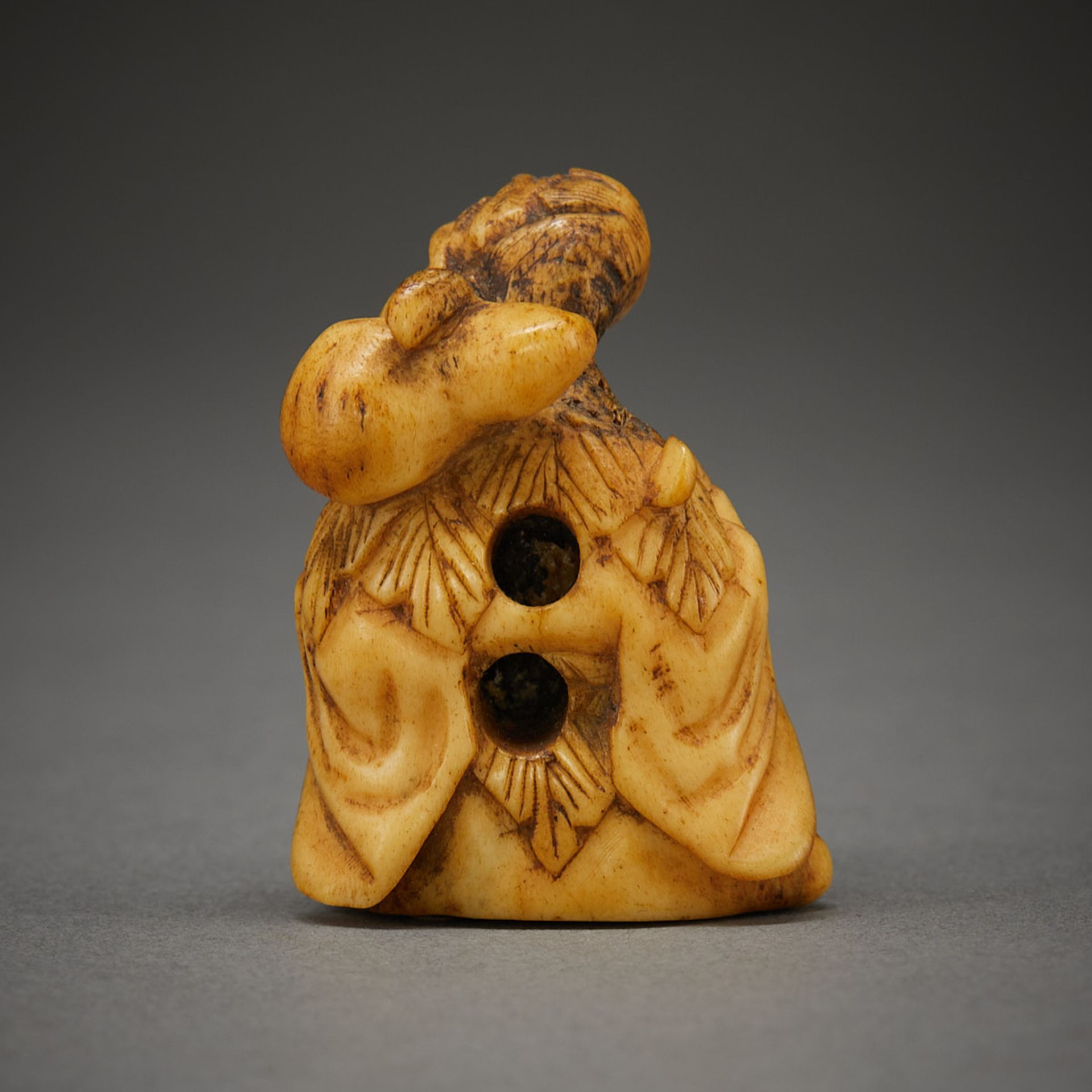 Chinese Carved Antler Netsuke - Image 4 of 8