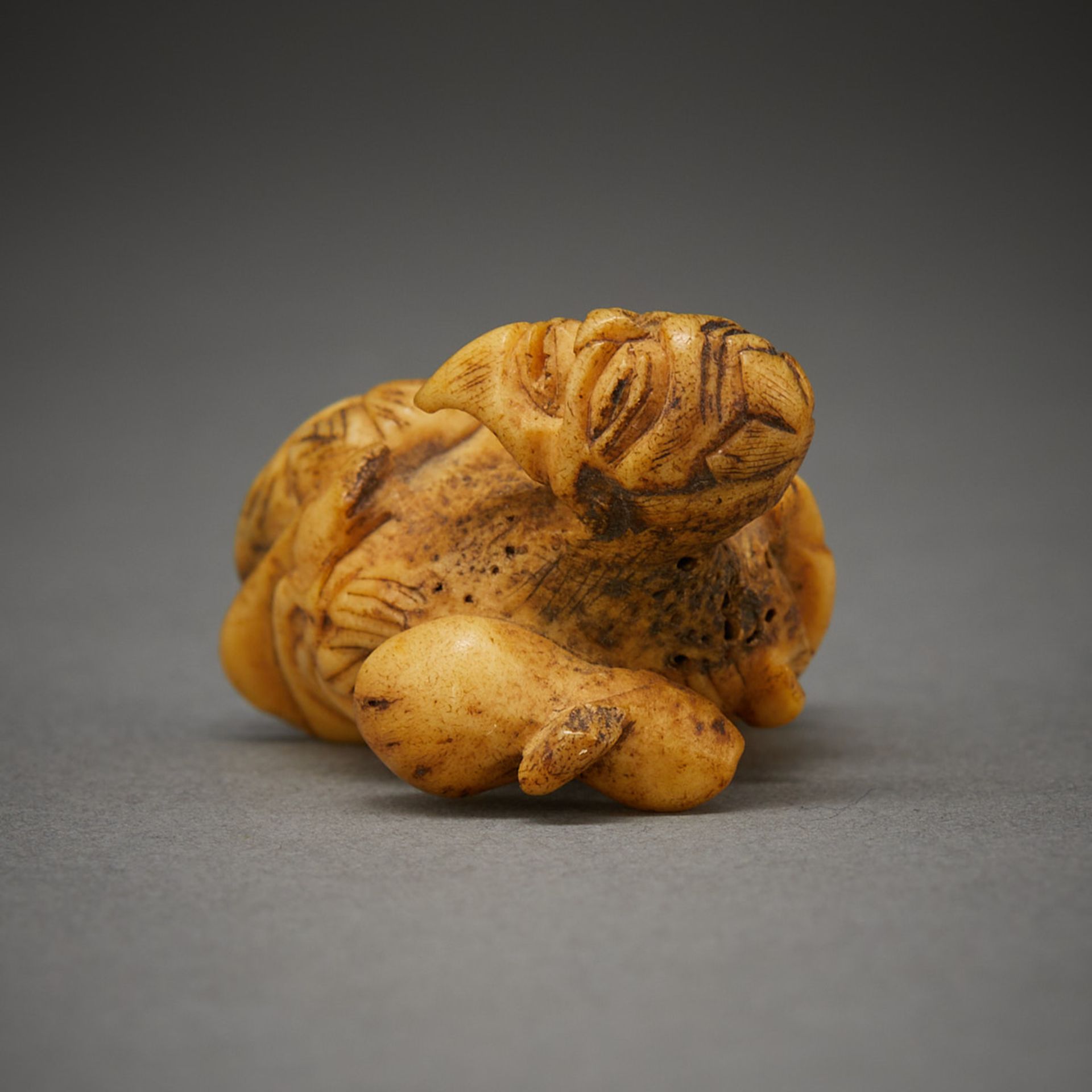 Chinese Carved Antler Netsuke - Image 7 of 8