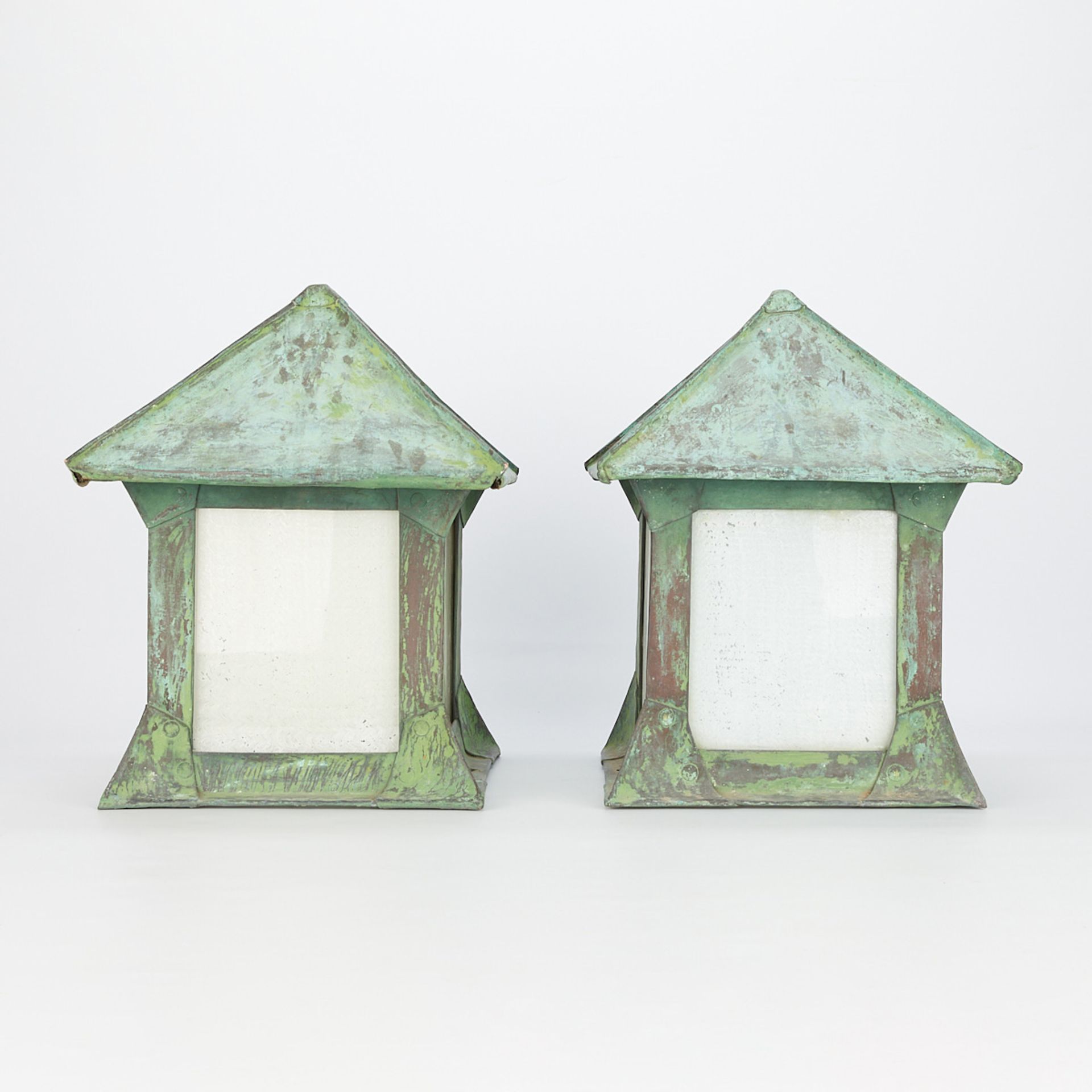 Pair Arts & Crafts Patinated Copper Lanterns - Image 6 of 10