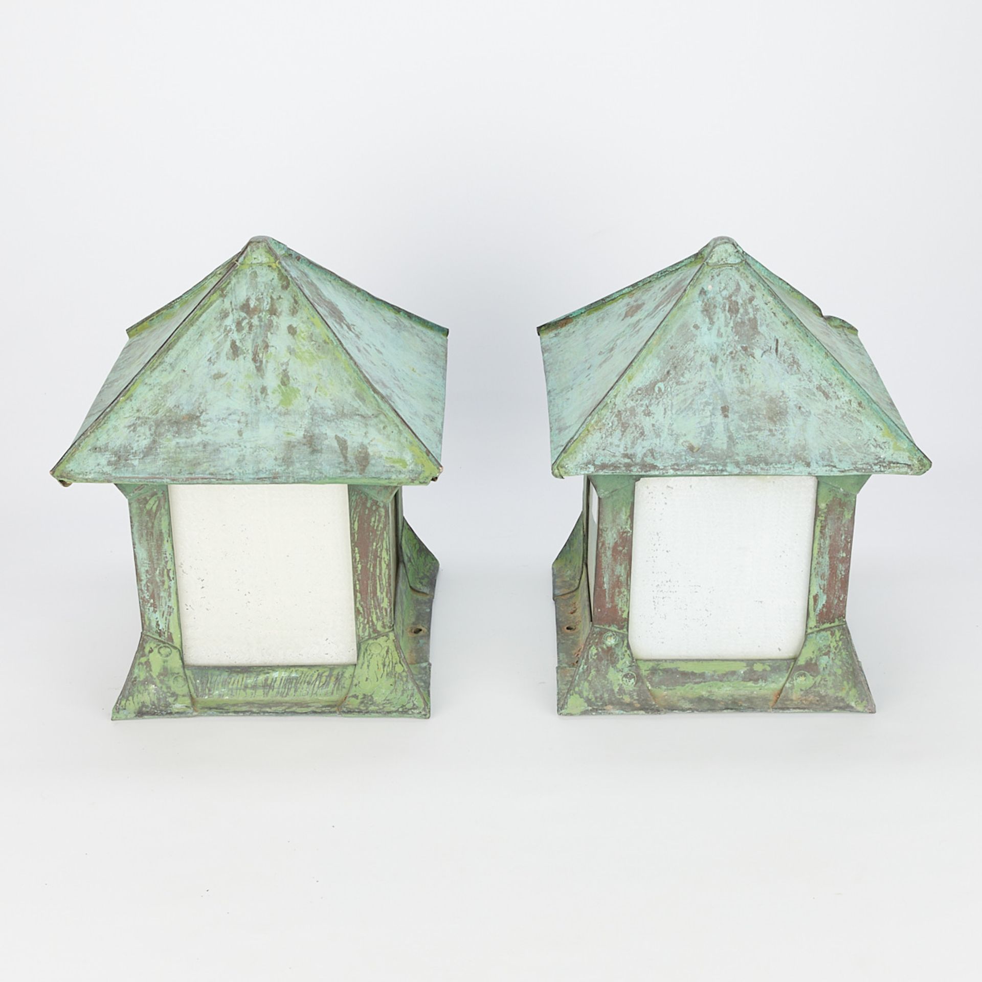 Pair Arts & Crafts Patinated Copper Lanterns - Image 7 of 10