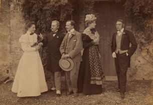 CdV Photograph of Italian Sienese Family