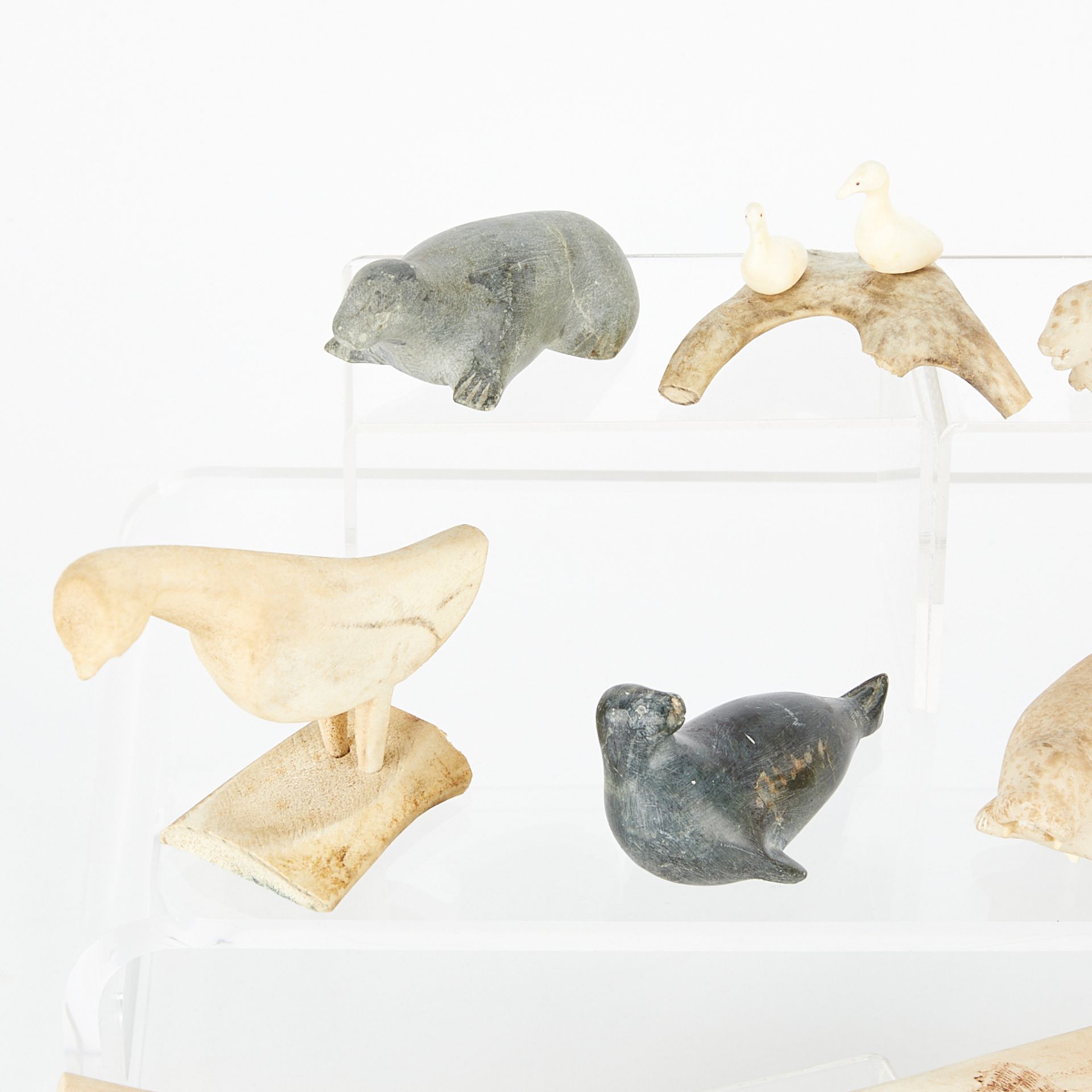 Group of 12 Inuit Stone & Bone Carvings - Bild 2 aus 13