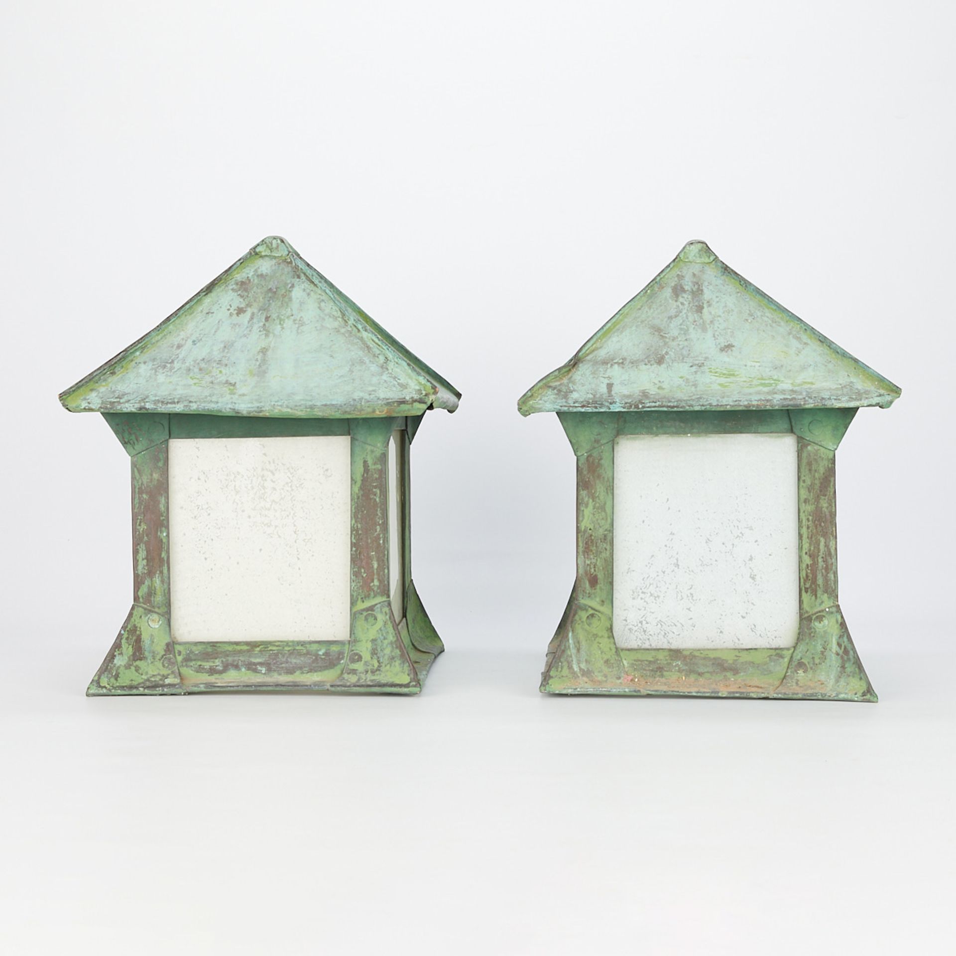 Pair Arts & Crafts Patinated Copper Lanterns - Image 5 of 10