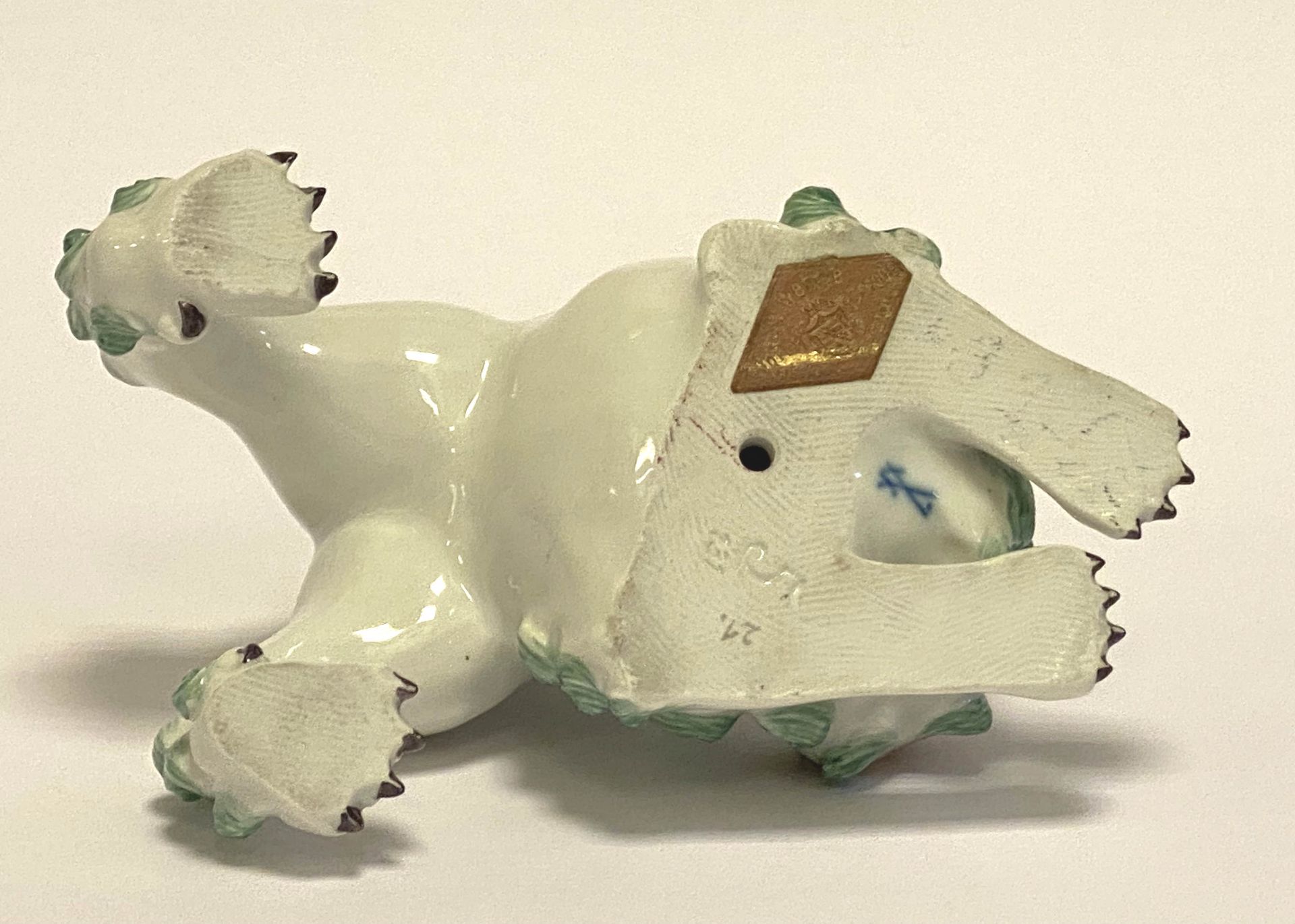 Seltene   Tierfigur   Meissen,  Chinesischer   Löwe  - Bild 3 aus 4