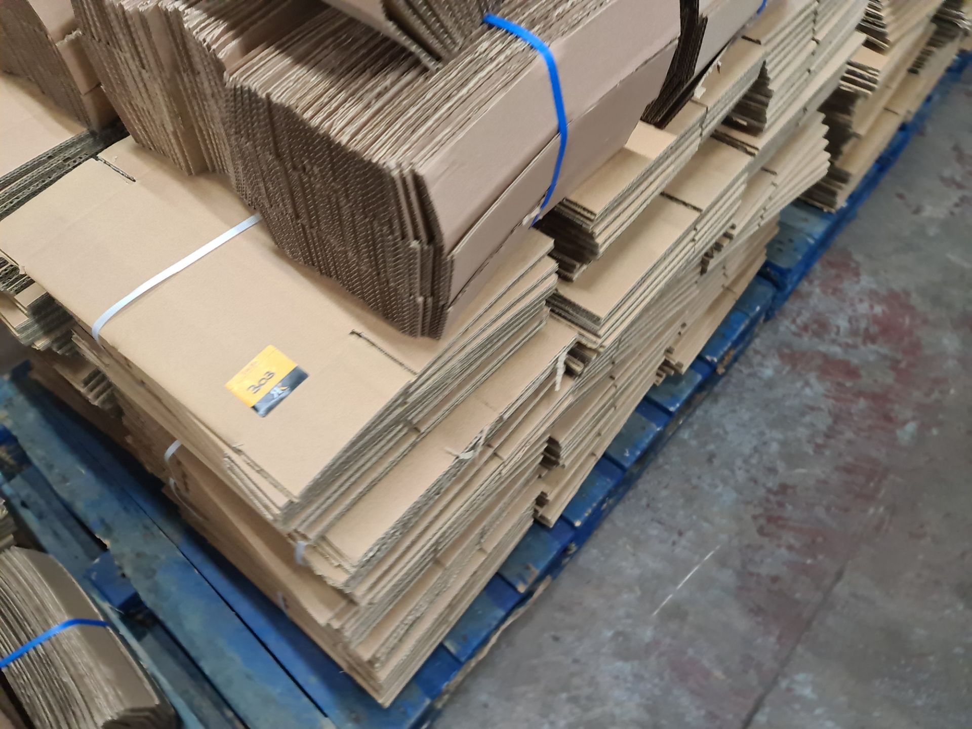 The contents of a pallet of cardboard boxes comprising approximately 300 boxes and 300 inserts; 200 - Image 8 of 12