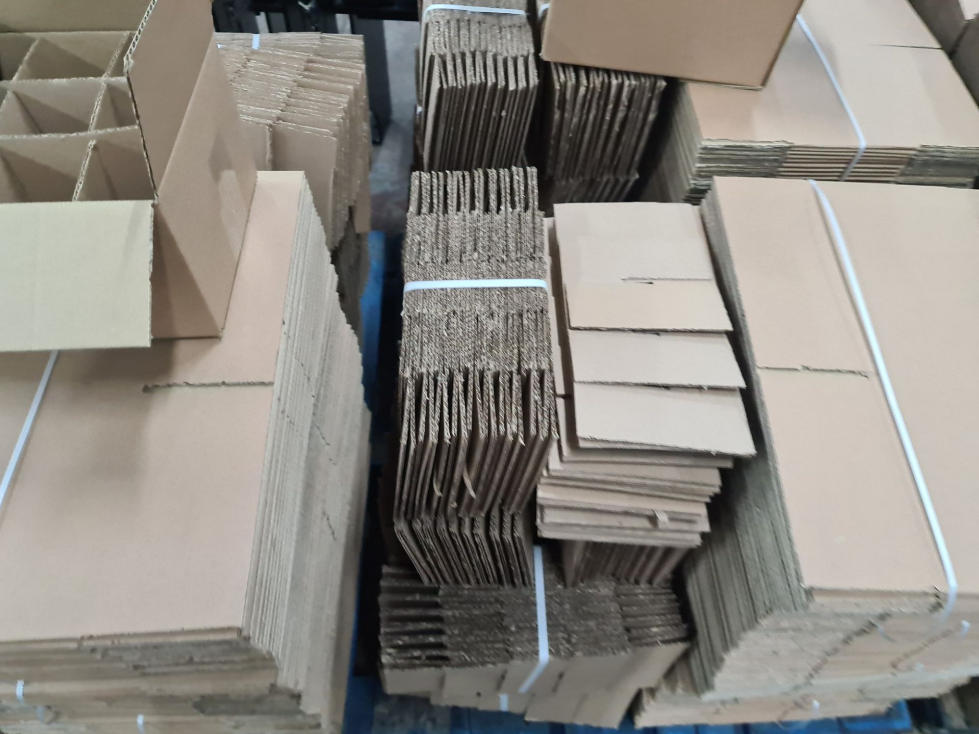 The contents of a pallet of cardboard boxes comprising approximately 300 boxes and 300 inserts in to - Image 9 of 10