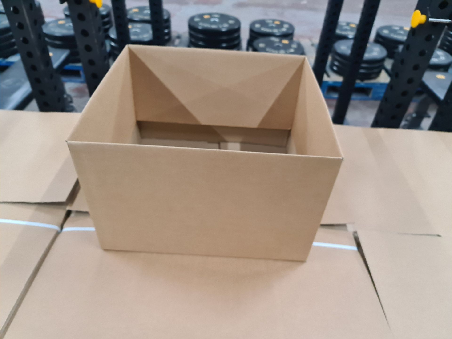 Approximately 100 cardboard boxes; 450 mm x 403 mm x 290 mm