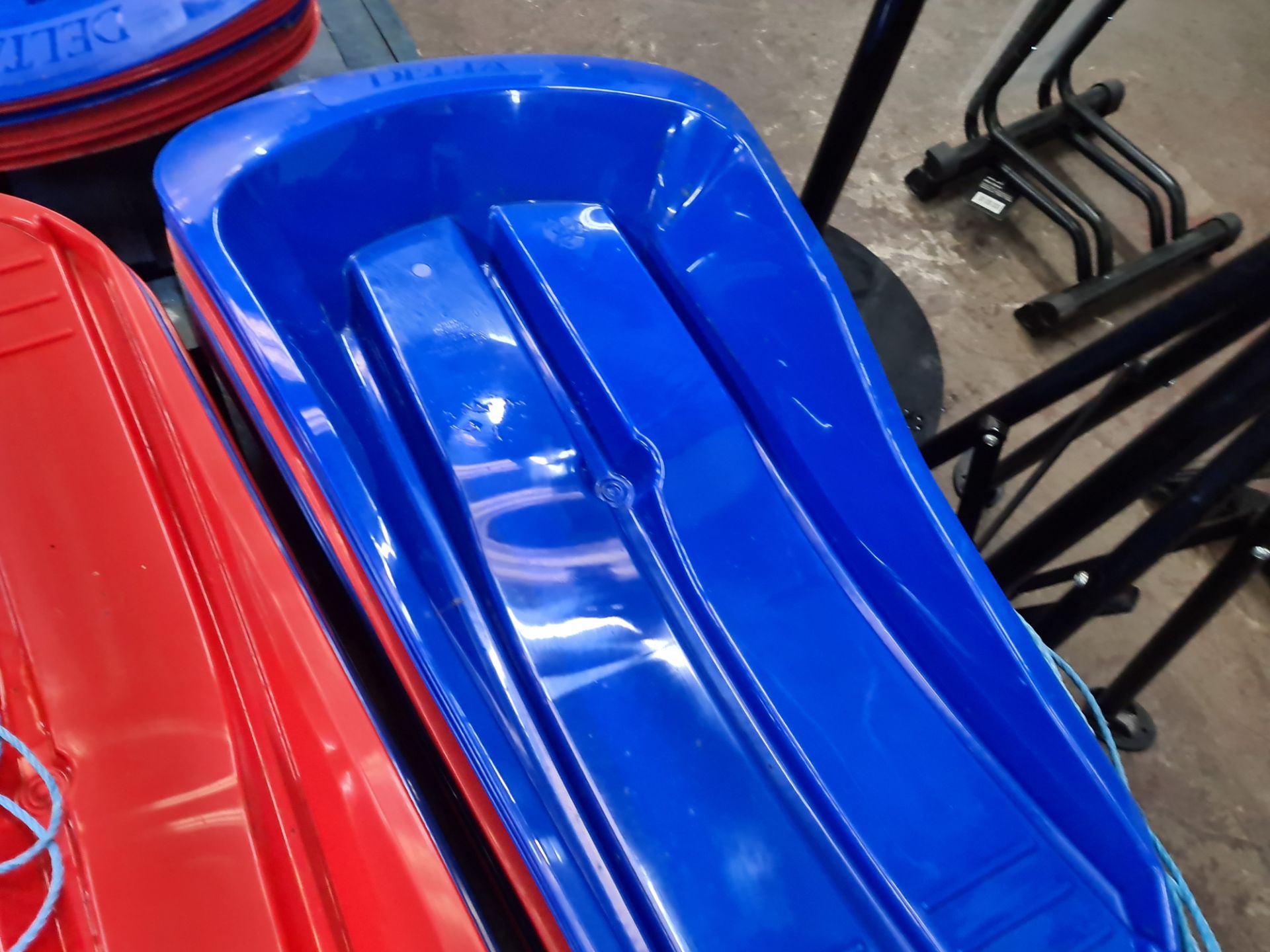 13 off Delta sledges - mixed lot of blue and red - Image 3 of 5