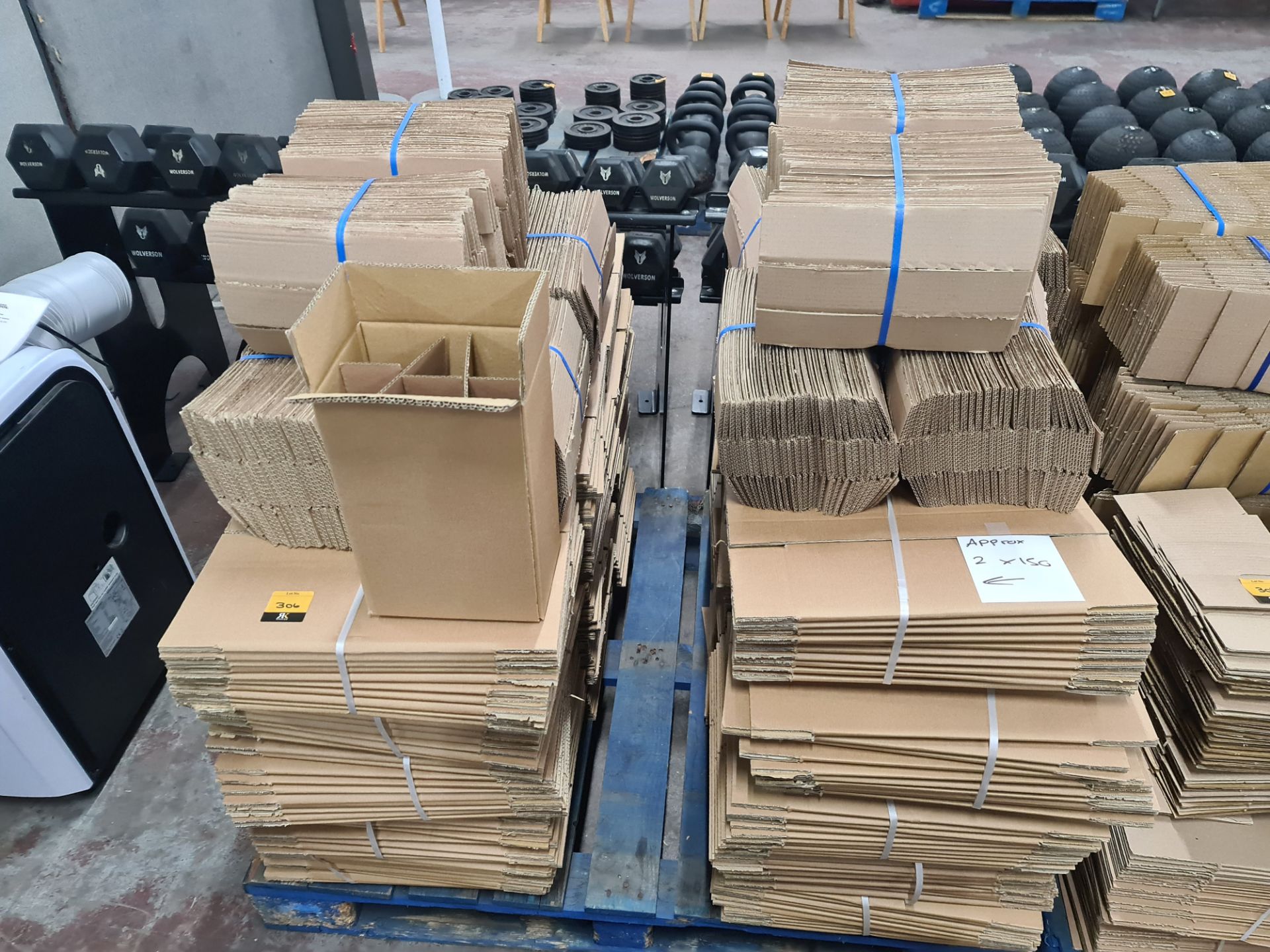 The contents of a pallet of cardboard boxes comprising approximately 300 boxes and 300 inserts; 200 - Image 9 of 14