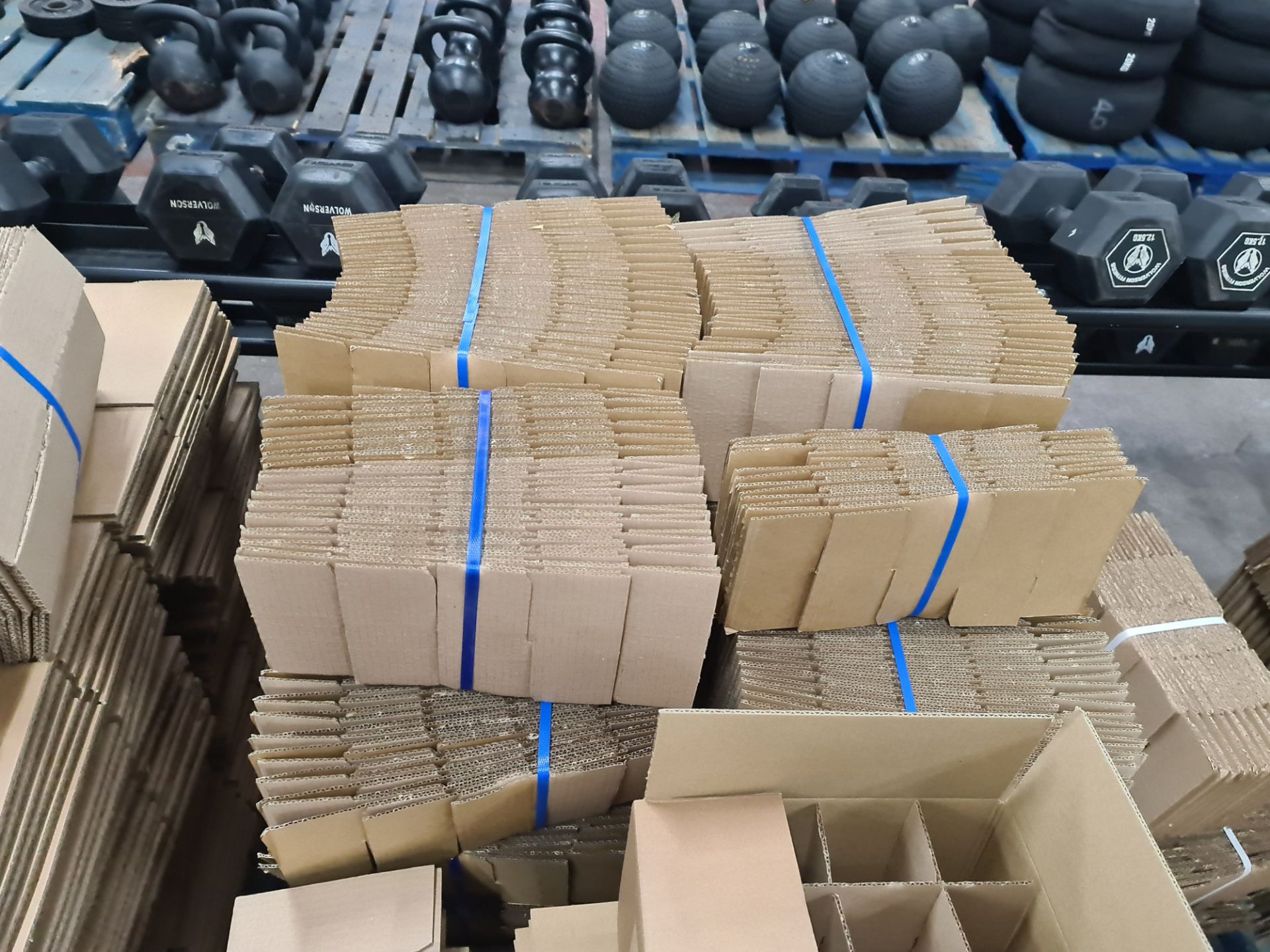 The contents of a pallet of cardboard boxes comprising approximately 120 boxes and 400 inserts; 266 - Image 6 of 8