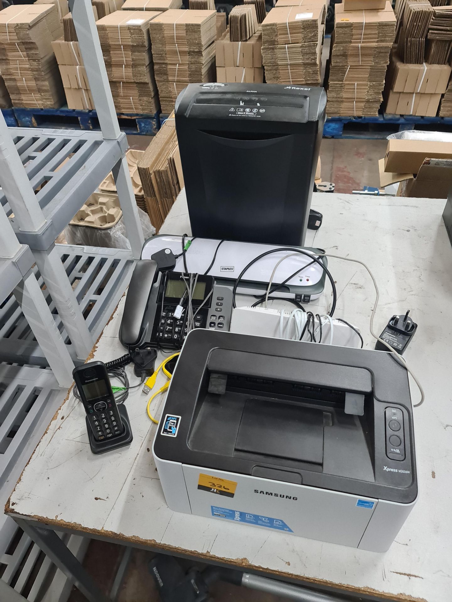 Mixed office equipment lot comprising shredder, laminator, telephone, small printer, networking equi