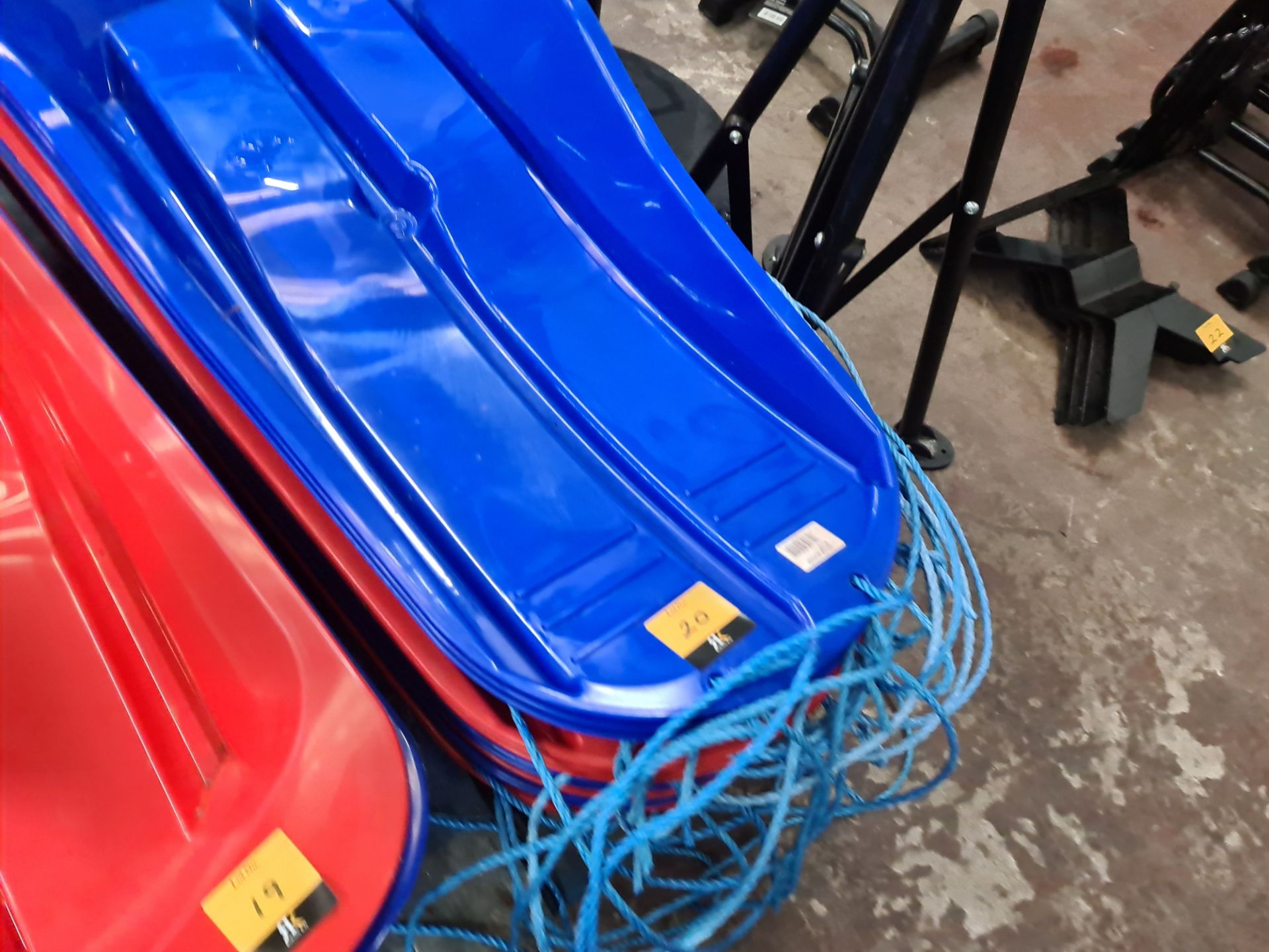 13 off Delta sledges - mixed lot of blue and red - Image 4 of 5