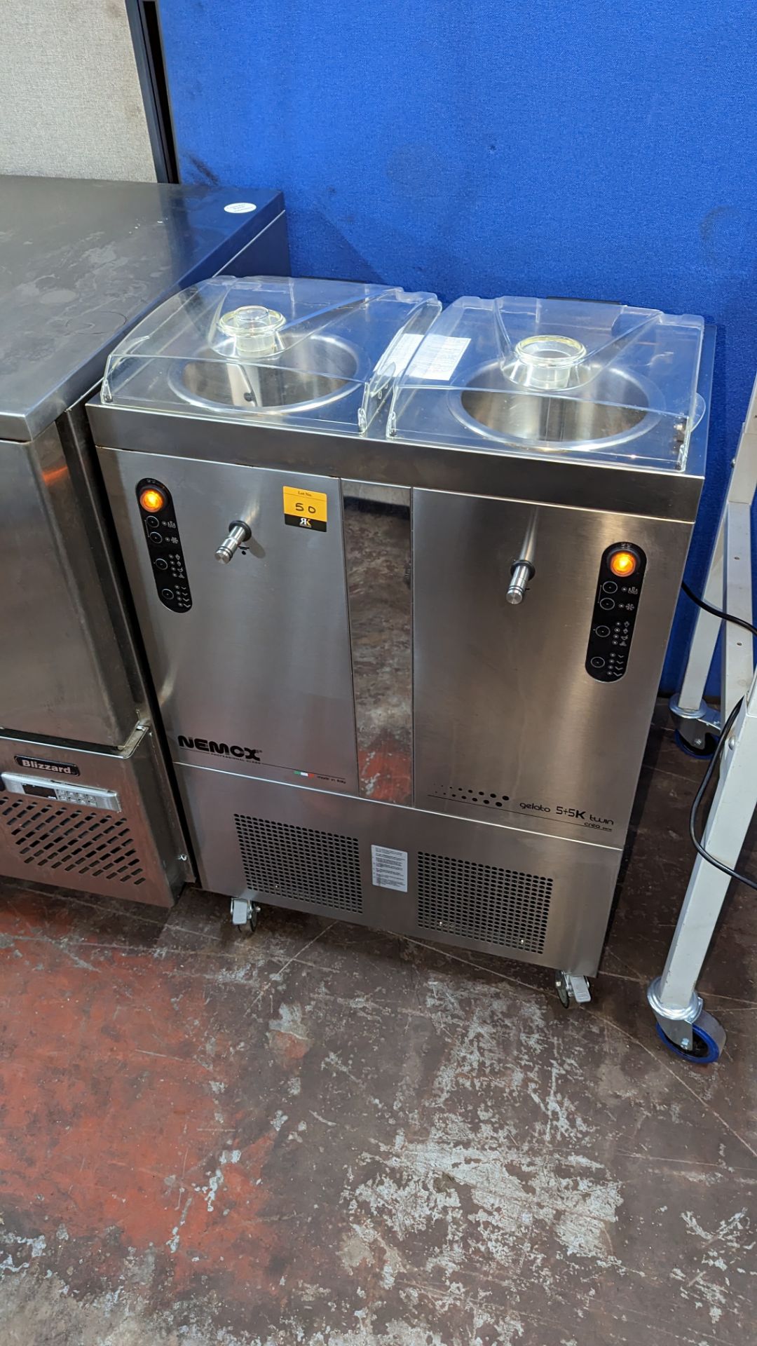 Nemox Gelato 5+5K twin creo series stainless steel floor standing mobile ice cream machine type CICM - Image 2 of 15