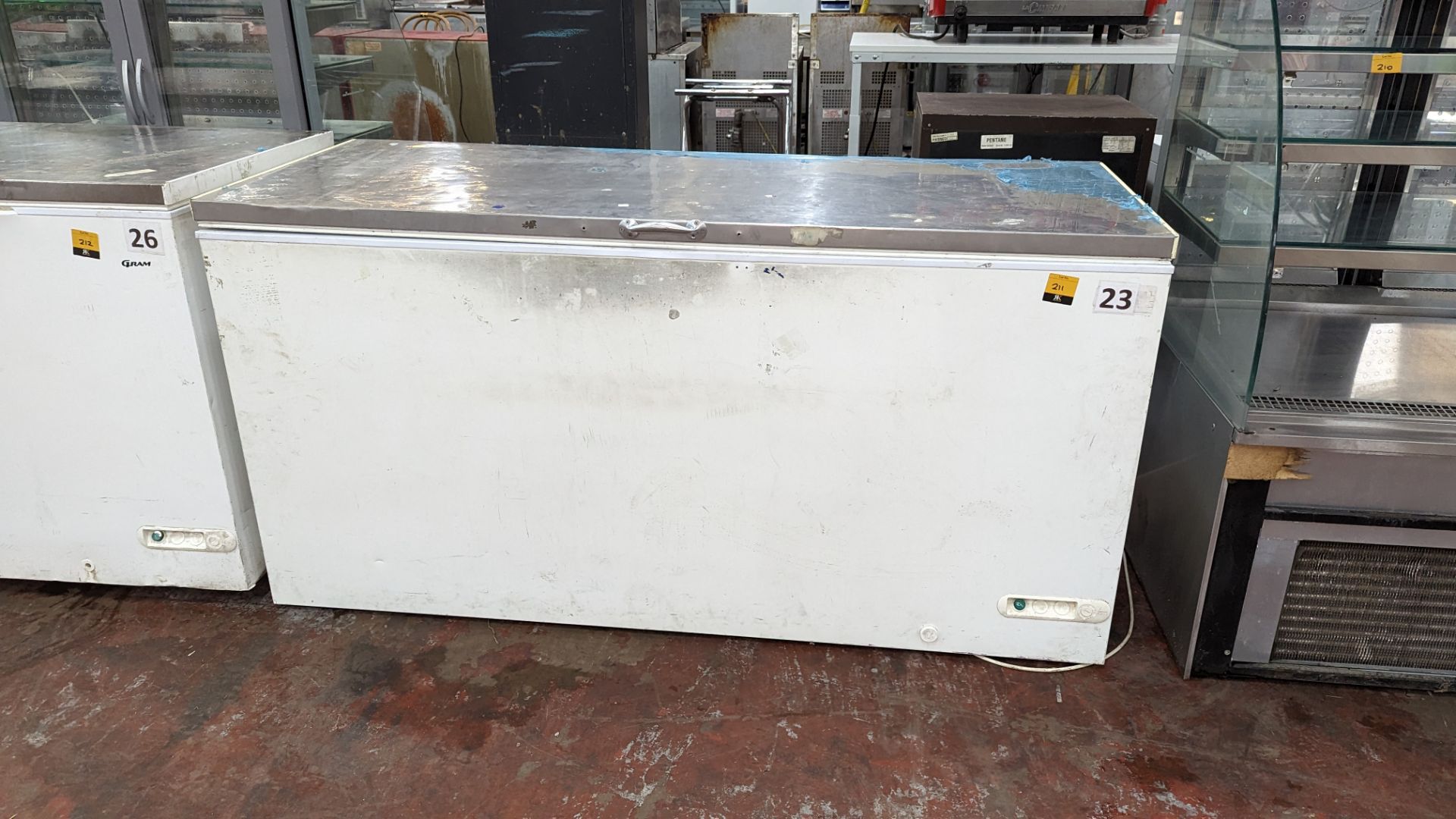 Large chest freezer with stainless steel lid, circa 170cm long - Image 2 of 4