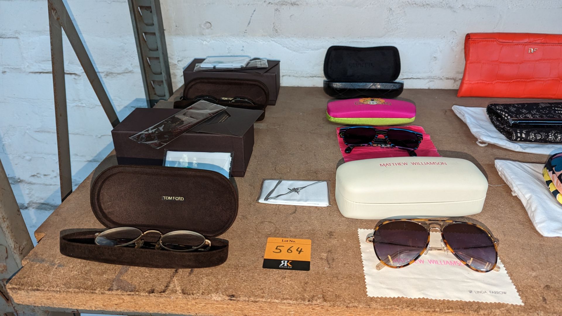 Mixed optical lot comprising 2 pairs of Tom Ford glasses each with prescription lenses, one pair of - Image 2 of 11