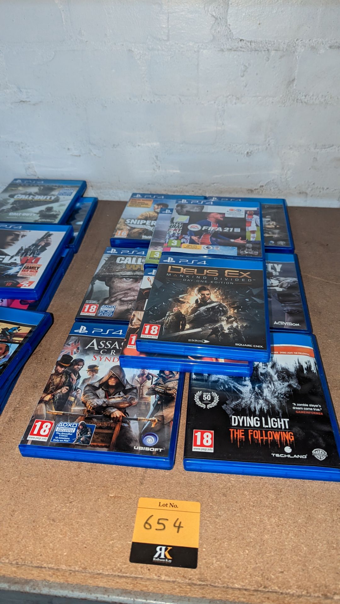 10 off boxed PS4 games as pictured