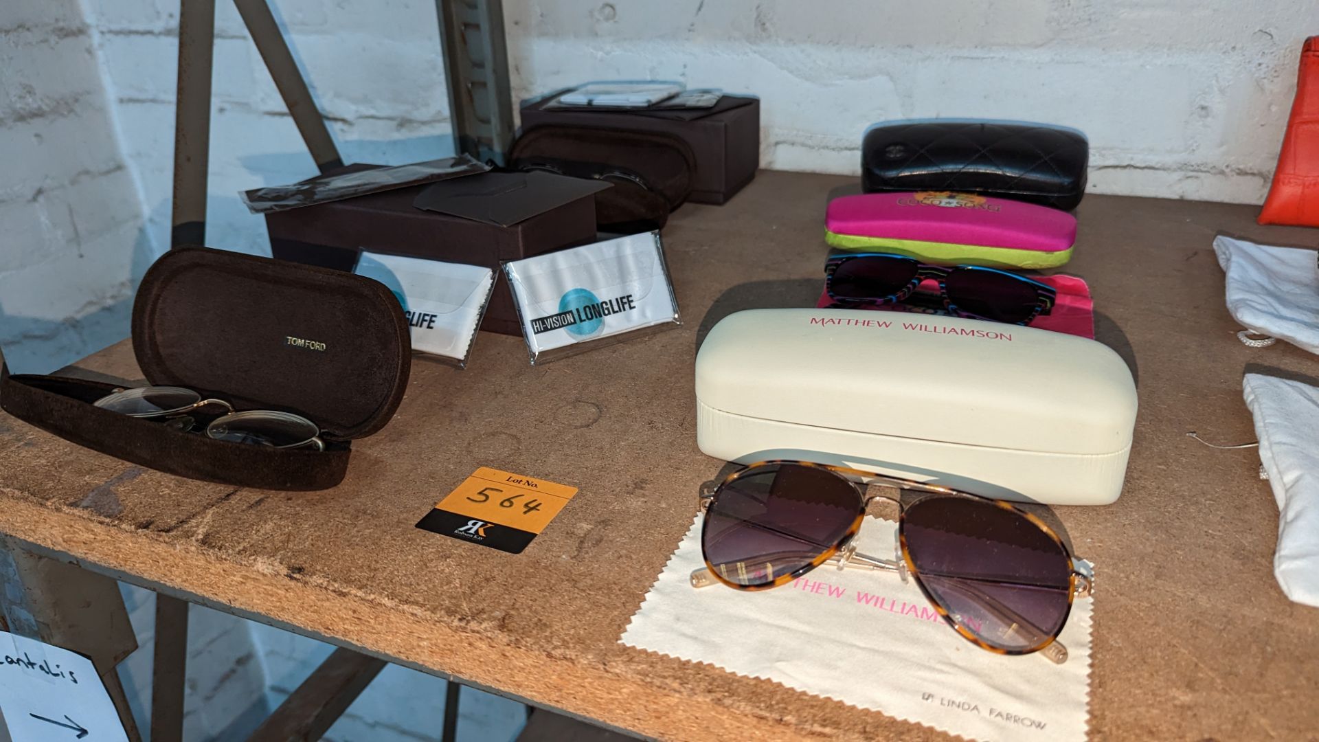 Mixed optical lot comprising 2 pairs of Tom Ford glasses each with prescription lenses, one pair of - Image 11 of 11